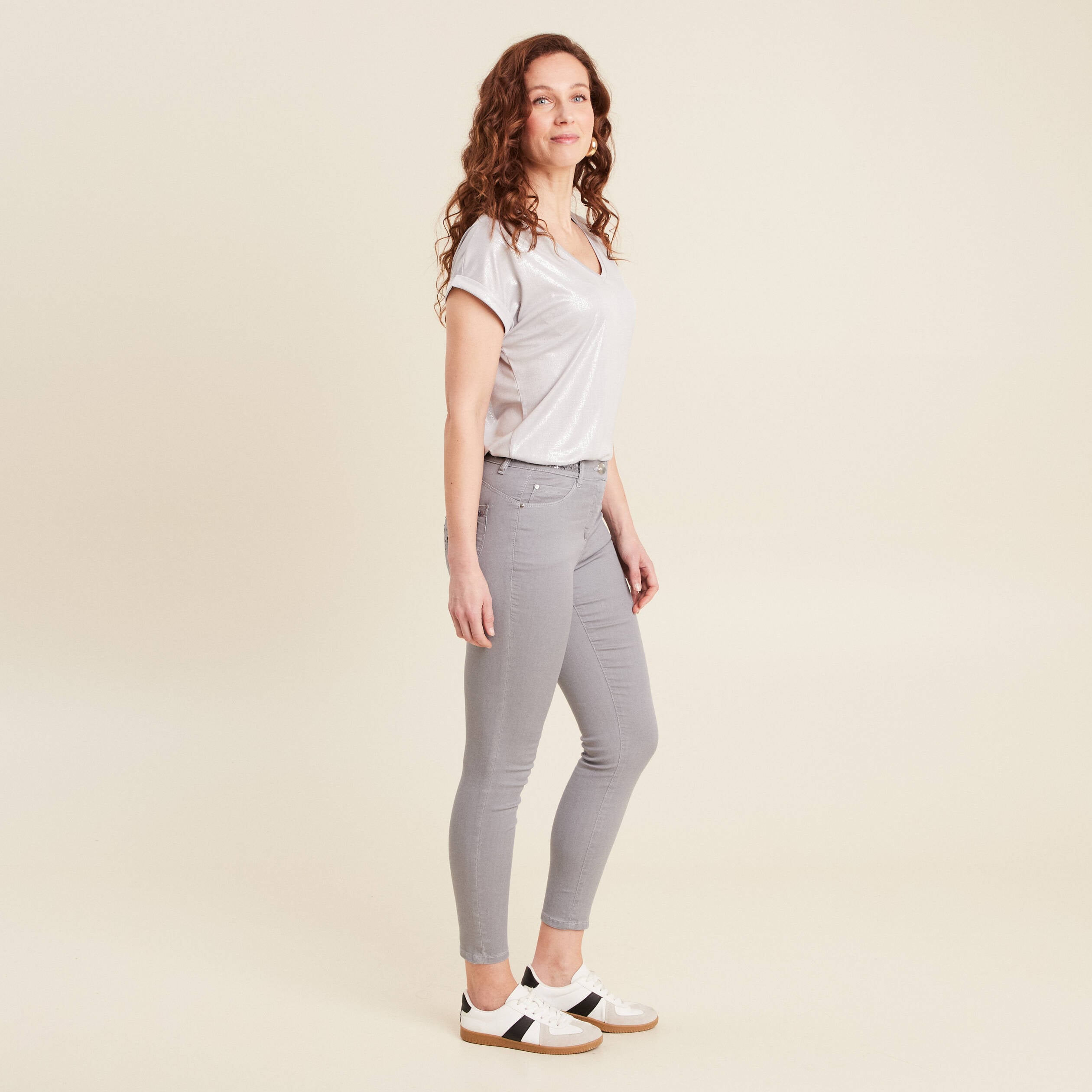 Pantalon magique Le L&eacute;ger coupe ajust&eacute;e denim gris clair femme
