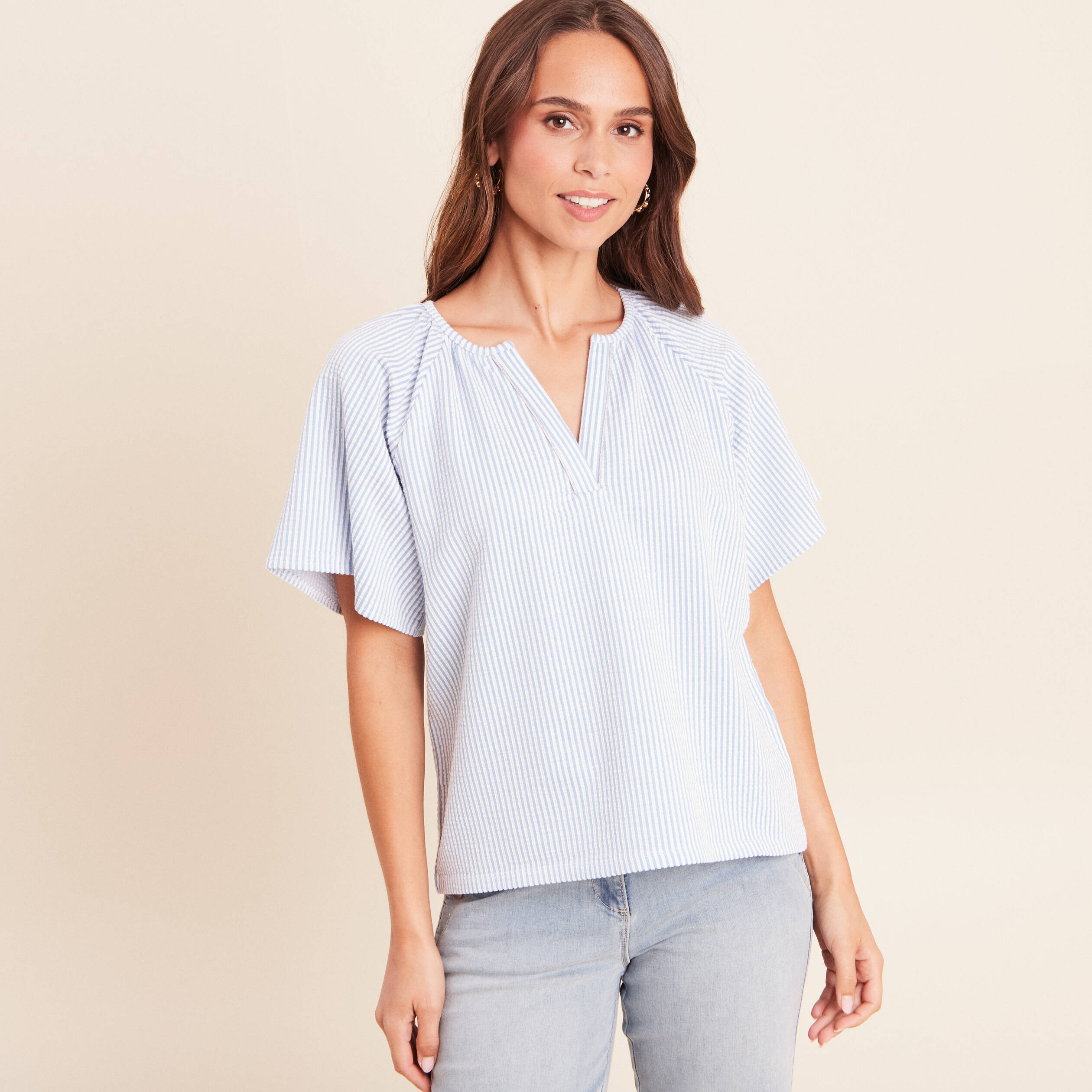 Blouse courte bas resserr&eacute; bleu femme