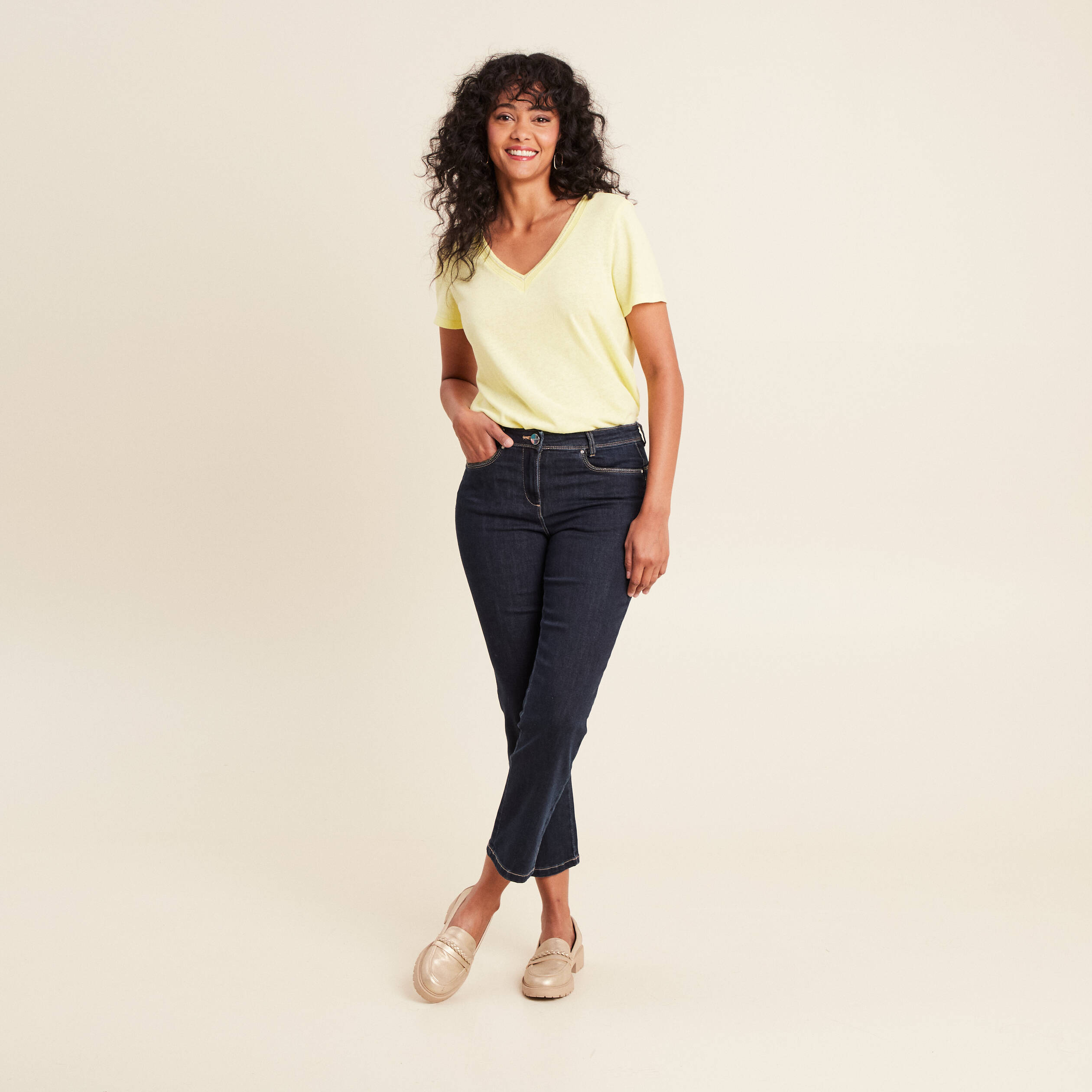 Jean coupe droite 7/8&egrave;me denim brut femme