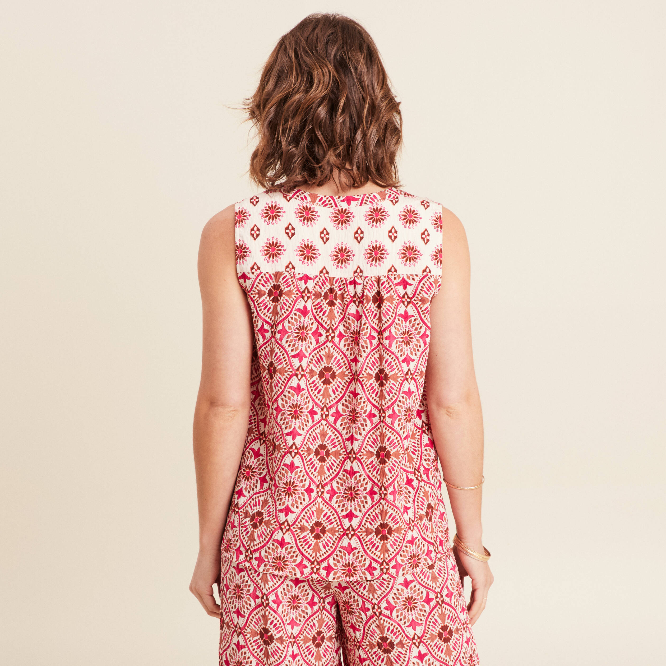 Blouse fluide sans manches rose femme