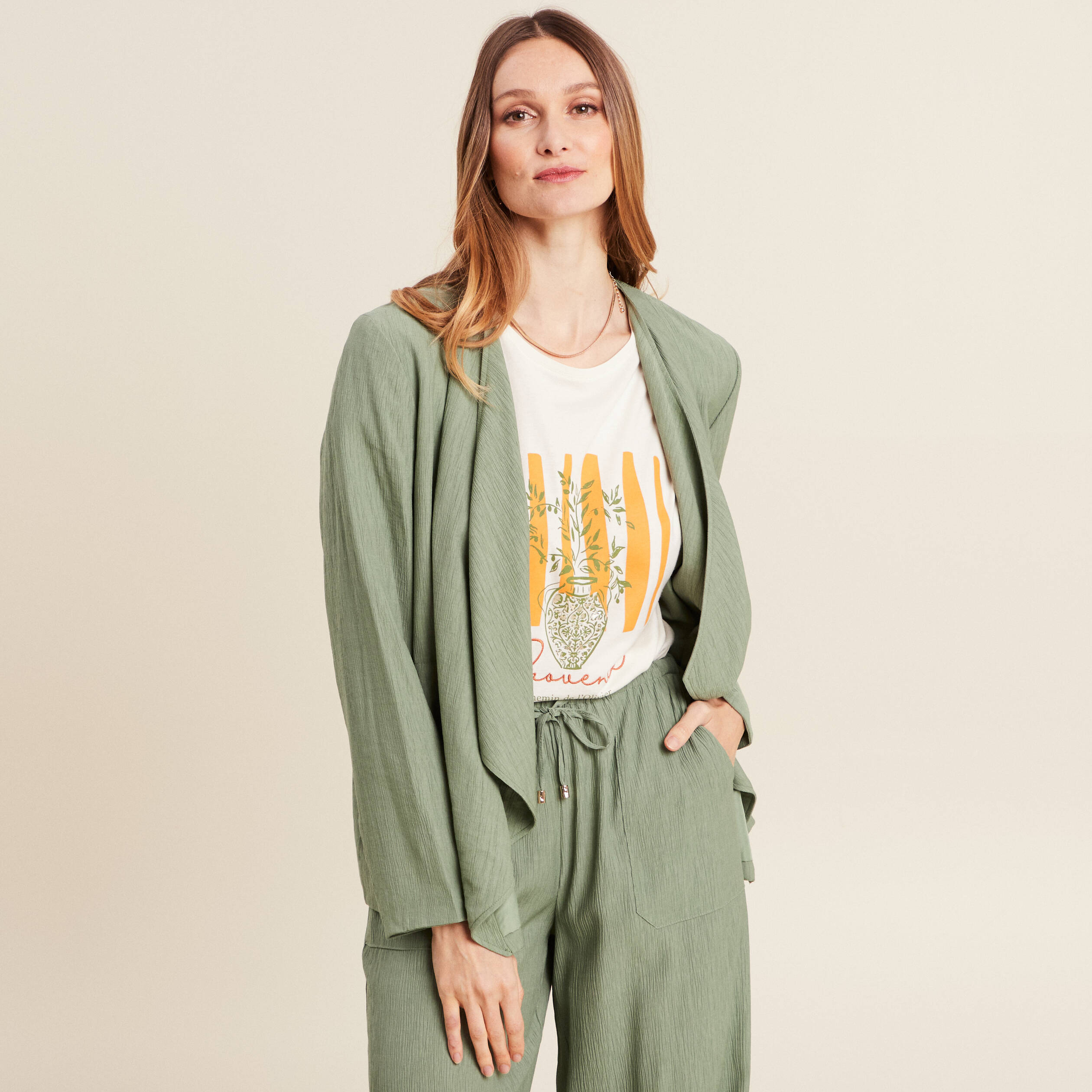 veste fluide col cascade vert kaki femme Veste fluide col cascade vert kaki femme