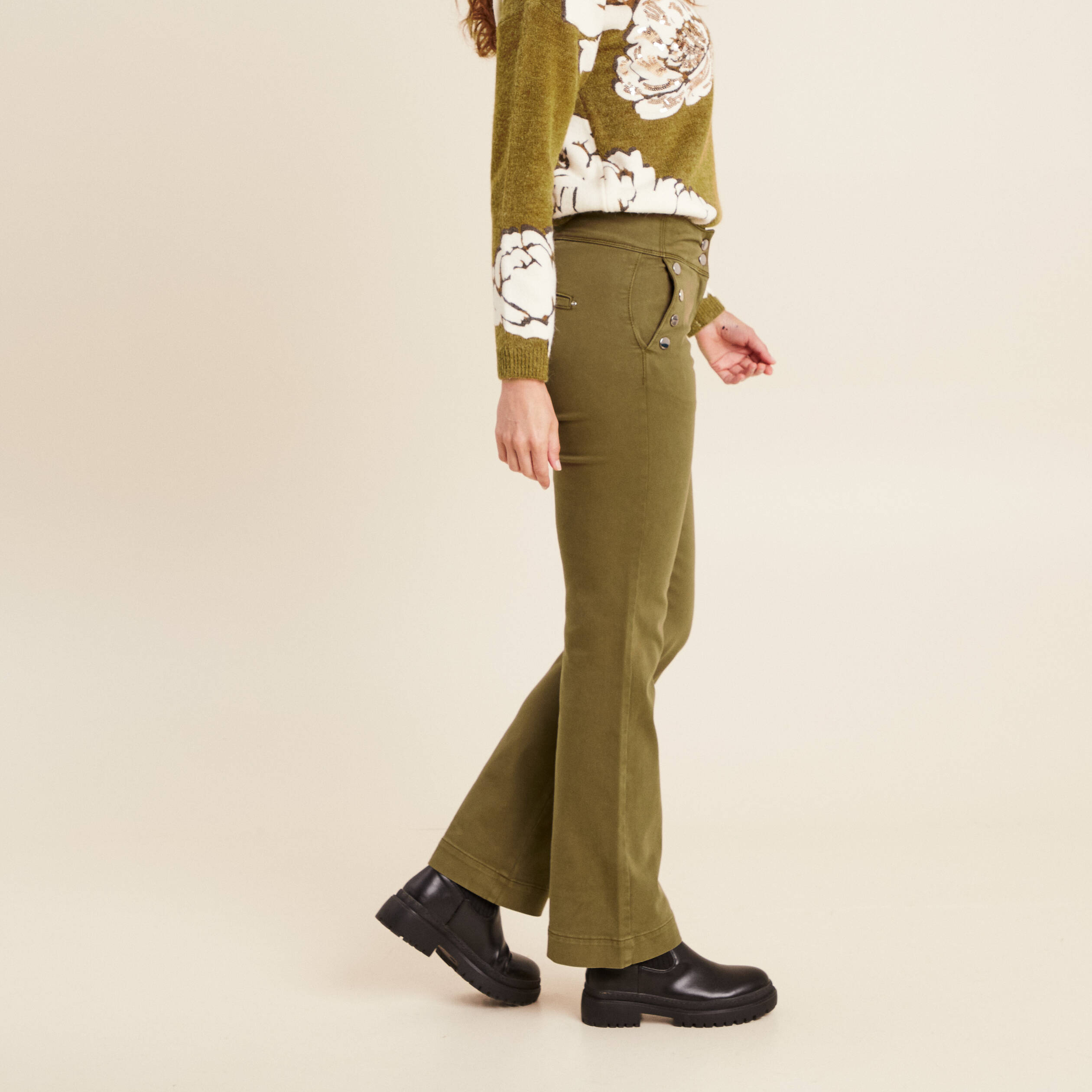 Pantalon coupe bootcut &agrave; pont vert olive femme