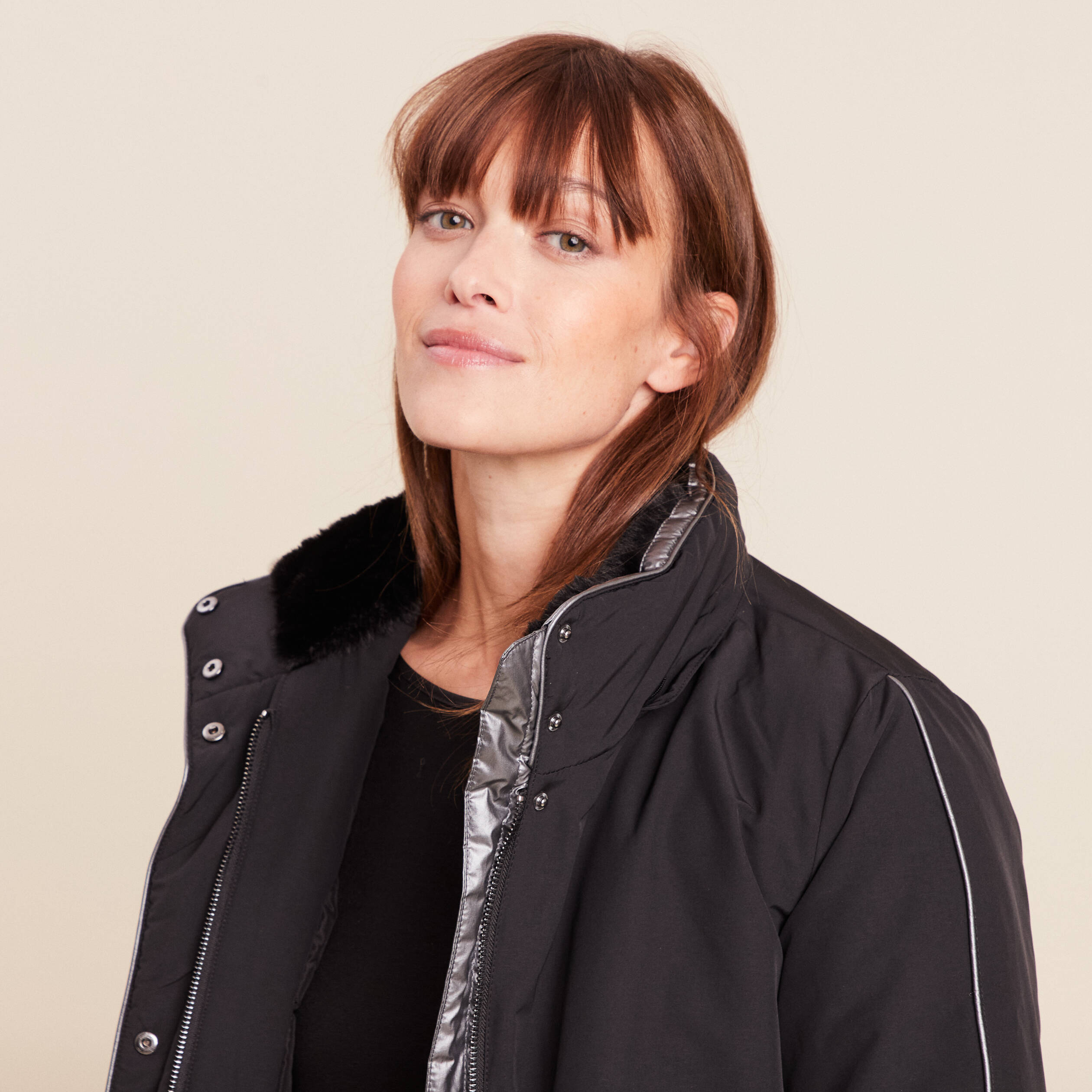 Parka d&eacute;perlante &agrave; capuche noir femme