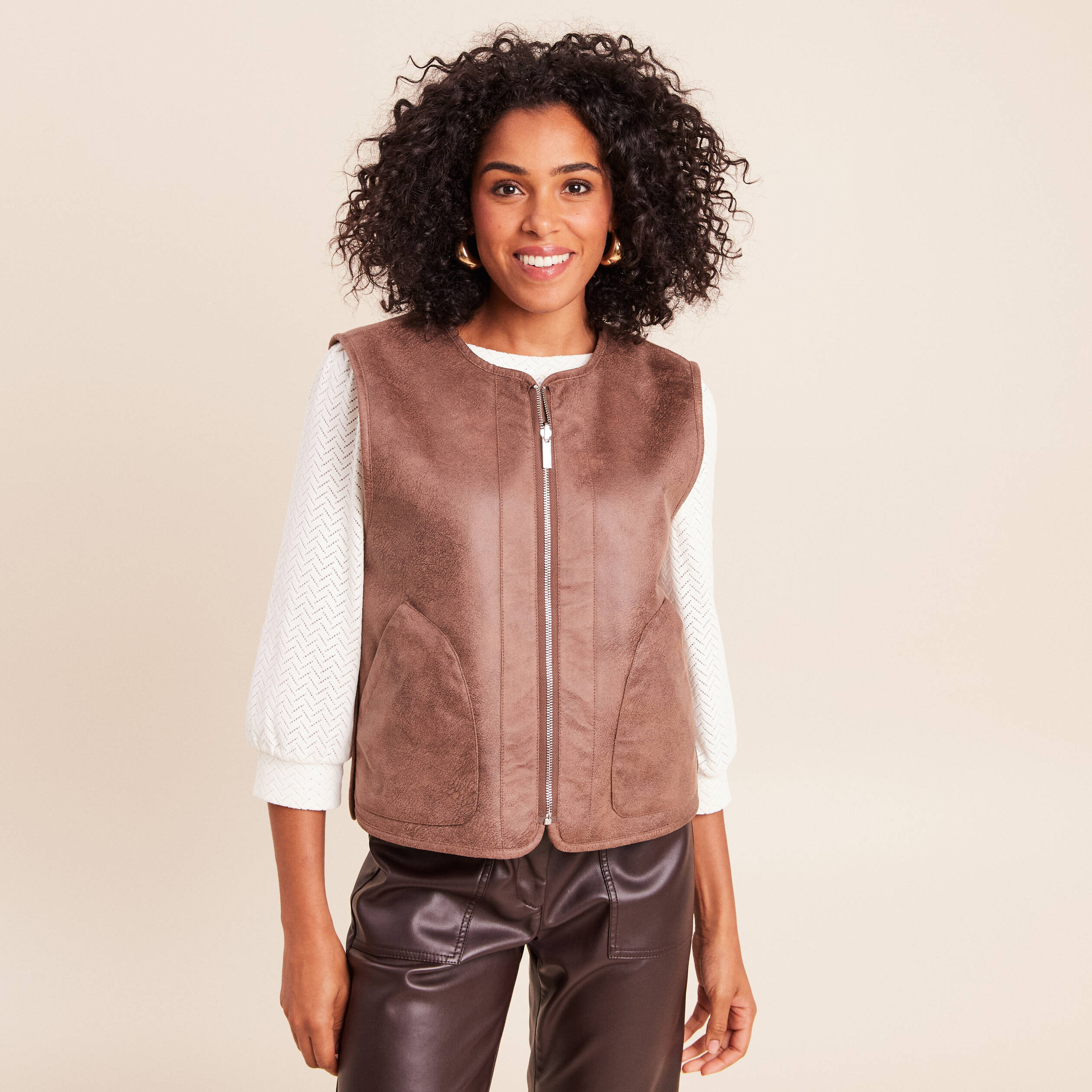Veste sans manches sans col marron fonc&eacute; marron femme