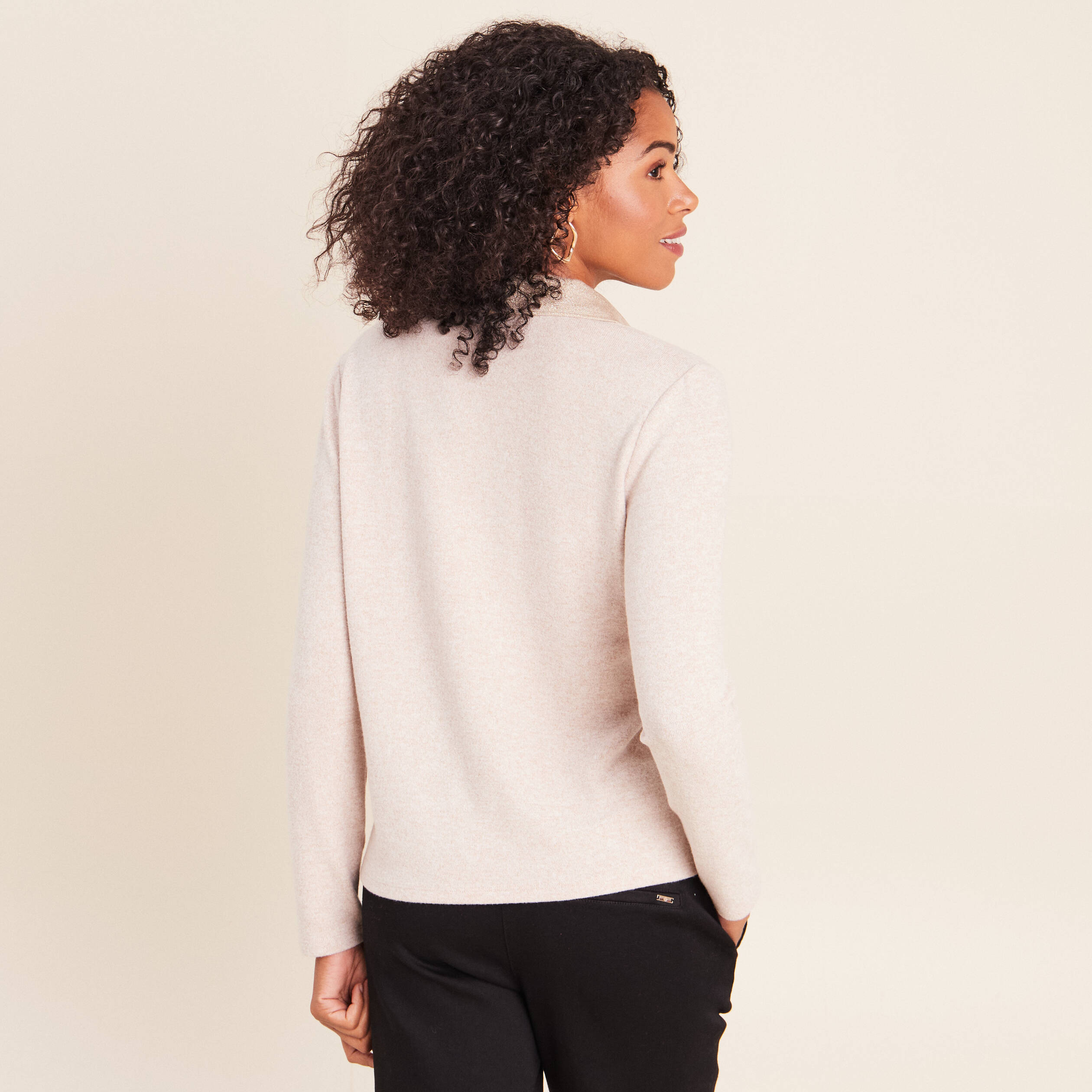 Polo manches longues col chemise brod&eacute; creme femme