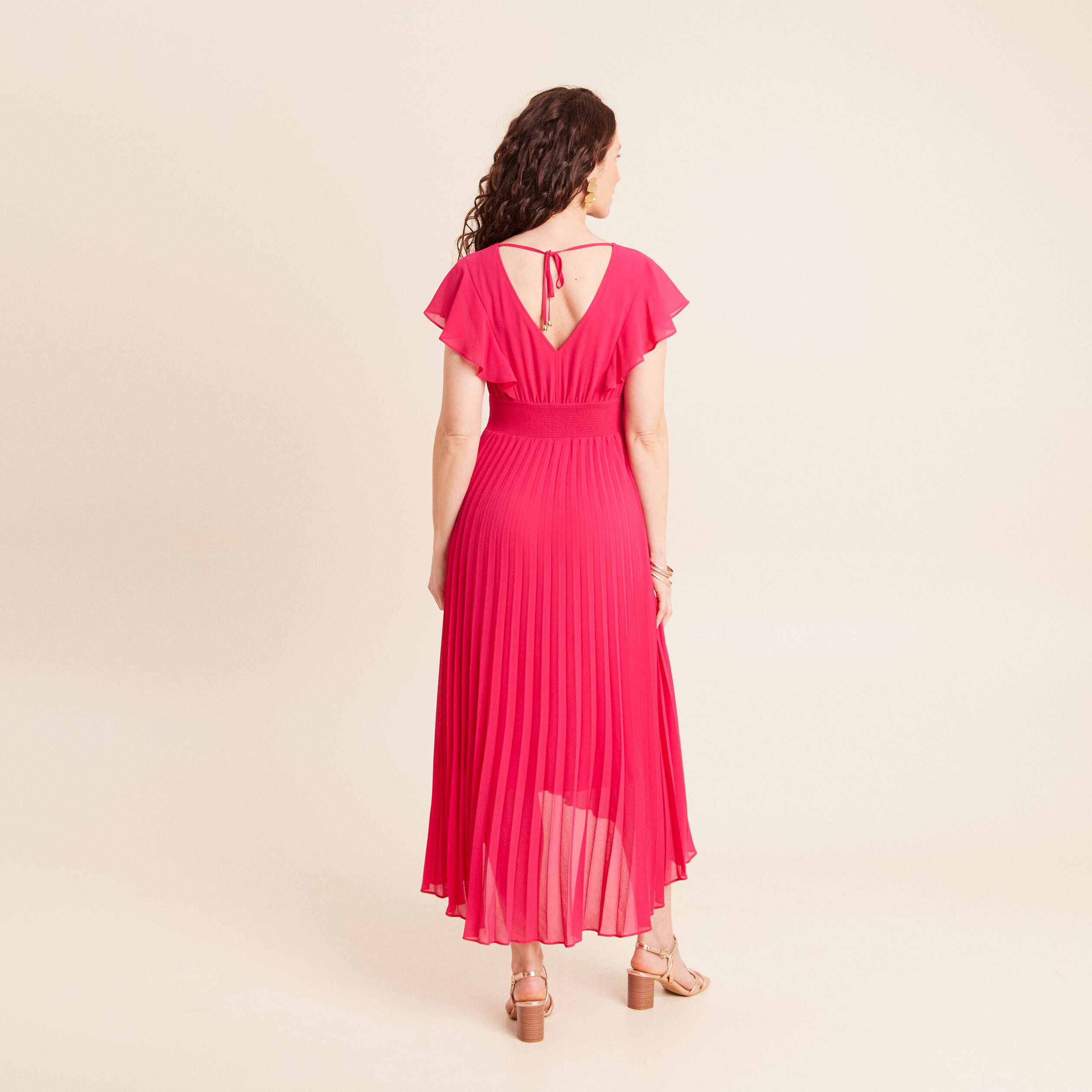 Robe longue &eacute;vas&eacute;e &agrave; volants rose fushia femme