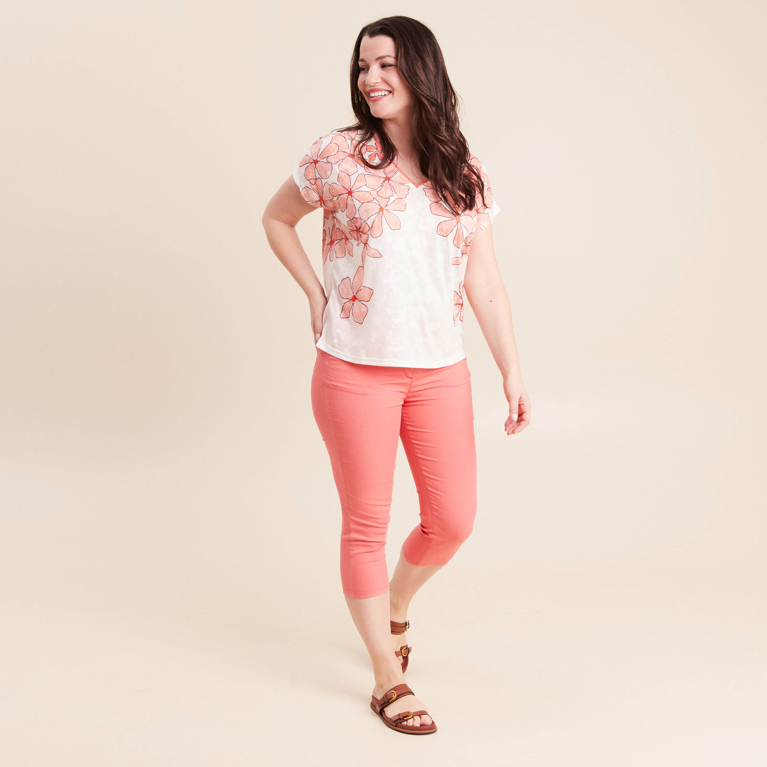 T-shirt col v manches courtes ecru femme