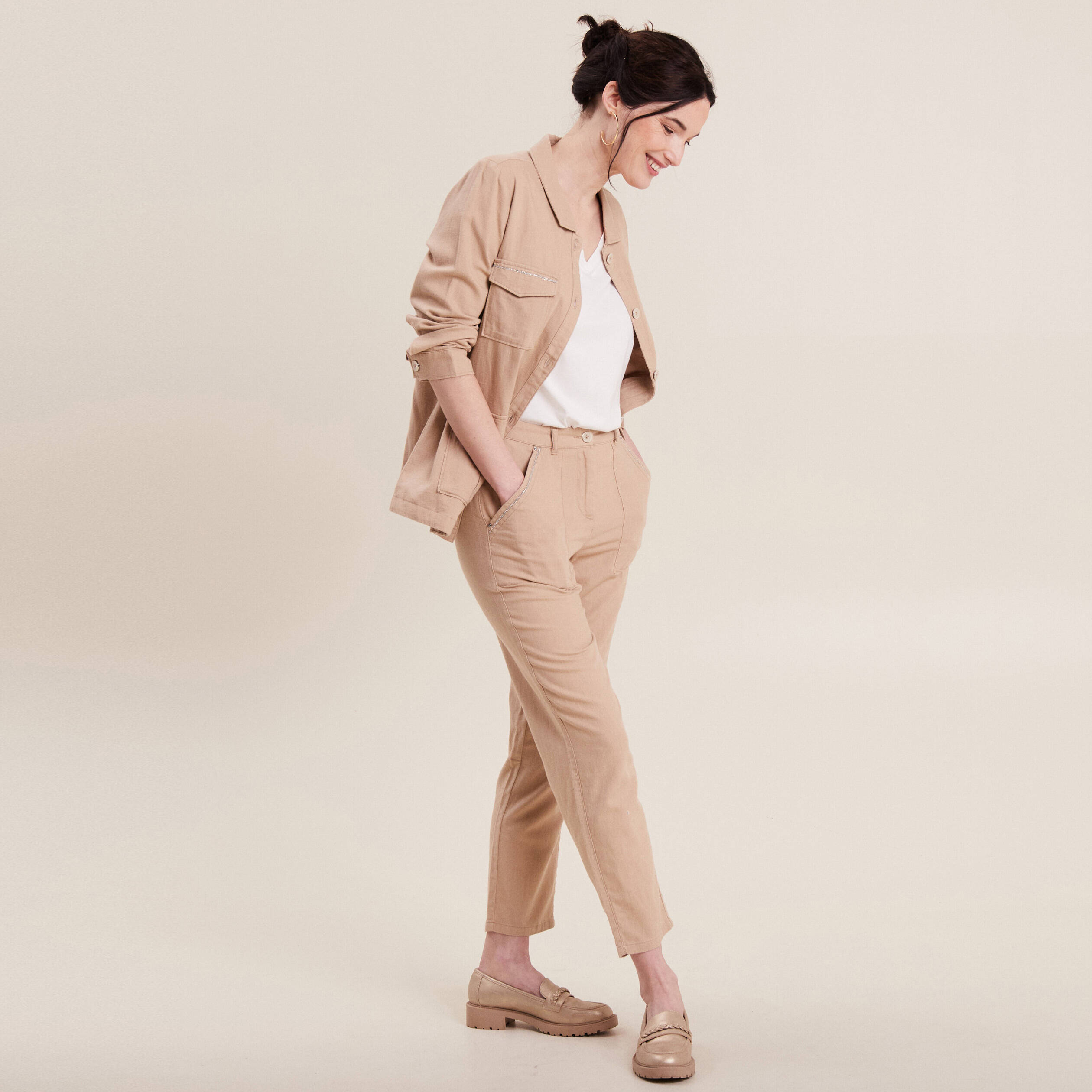 Veste droite boutonnée sable femme
