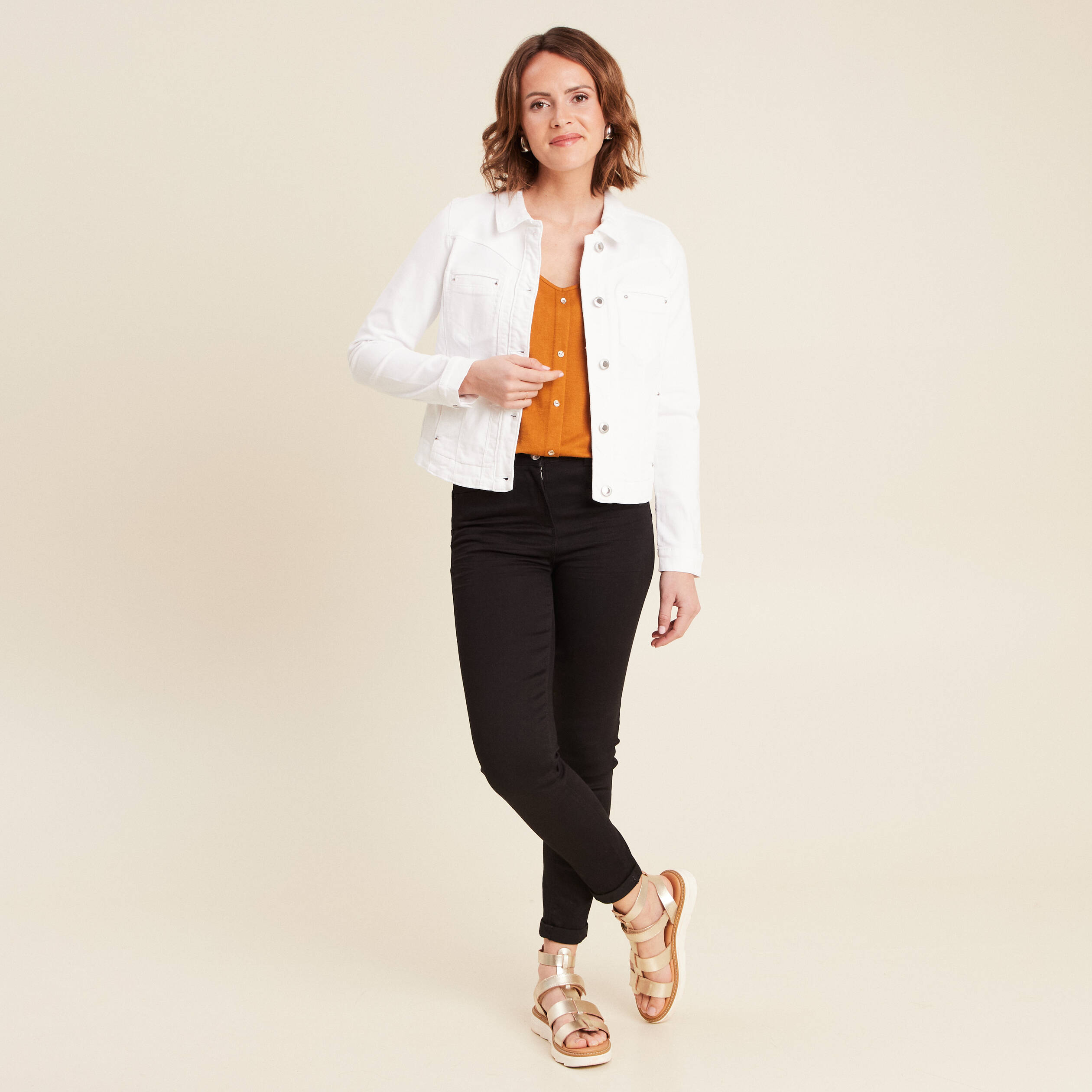 Blouson ajusté boutonné ecru femme