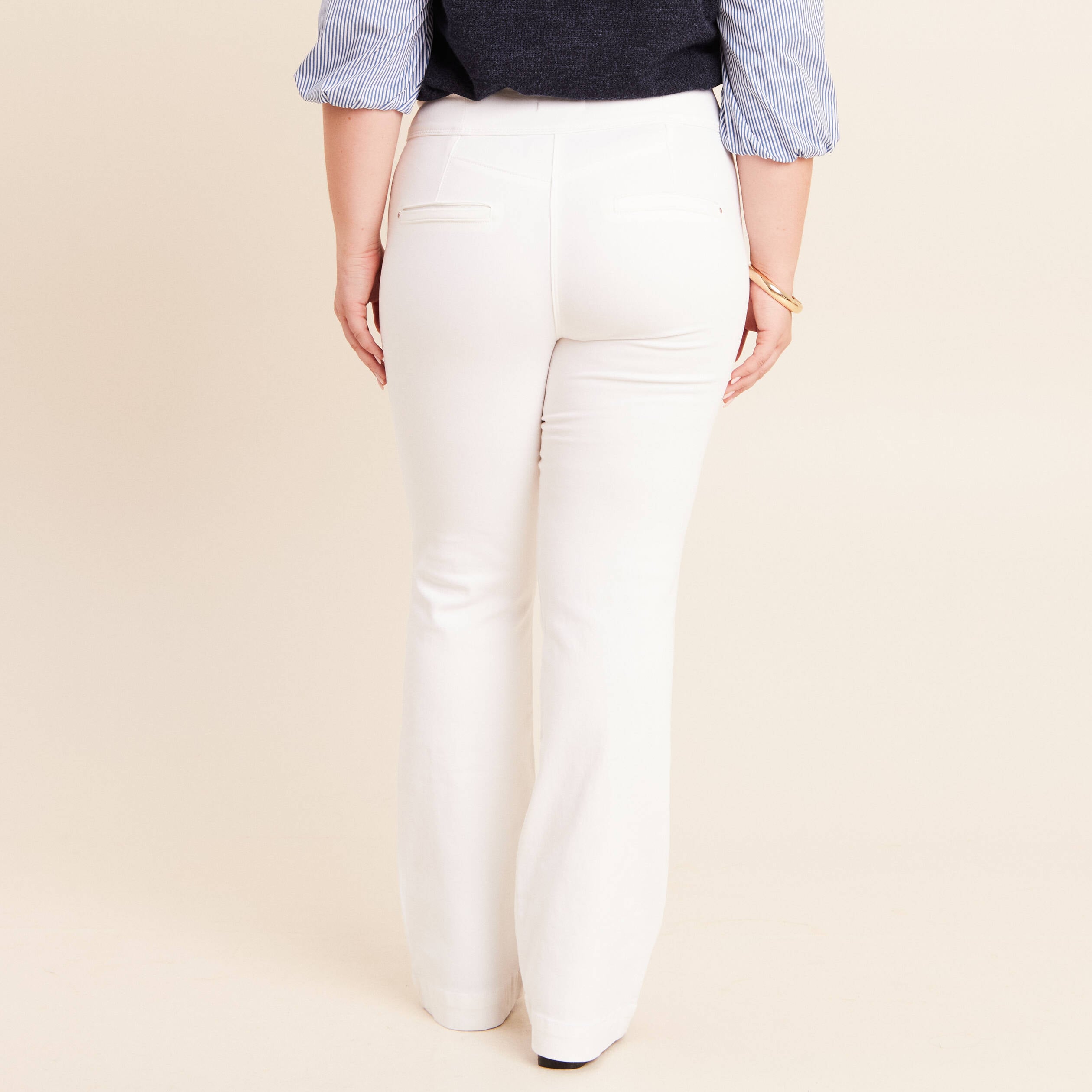 Pantalon coupe bootcut &agrave; pont blanc femme