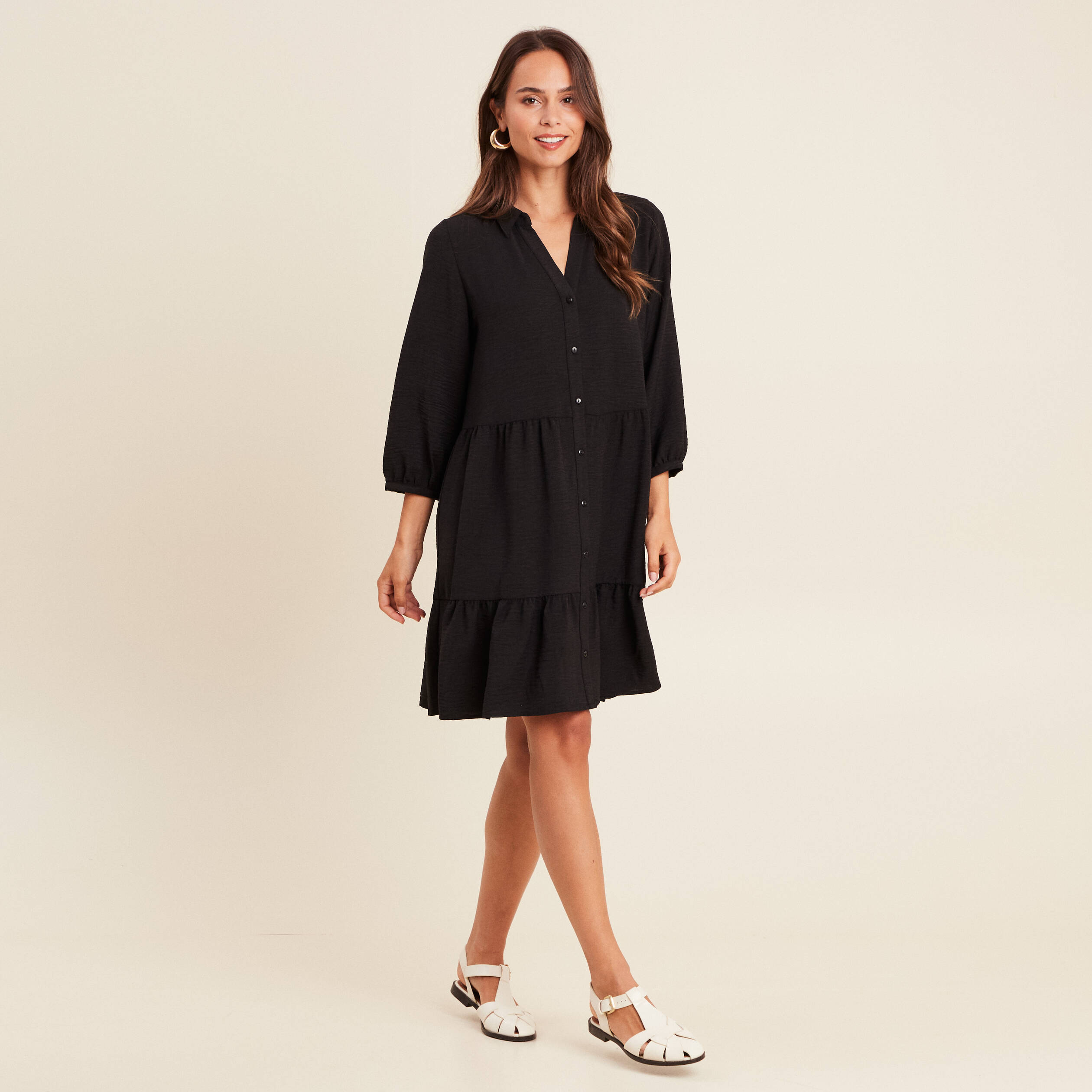 robe courte evasee col chemise noir femme Robe courte évasée col chemise noir femme