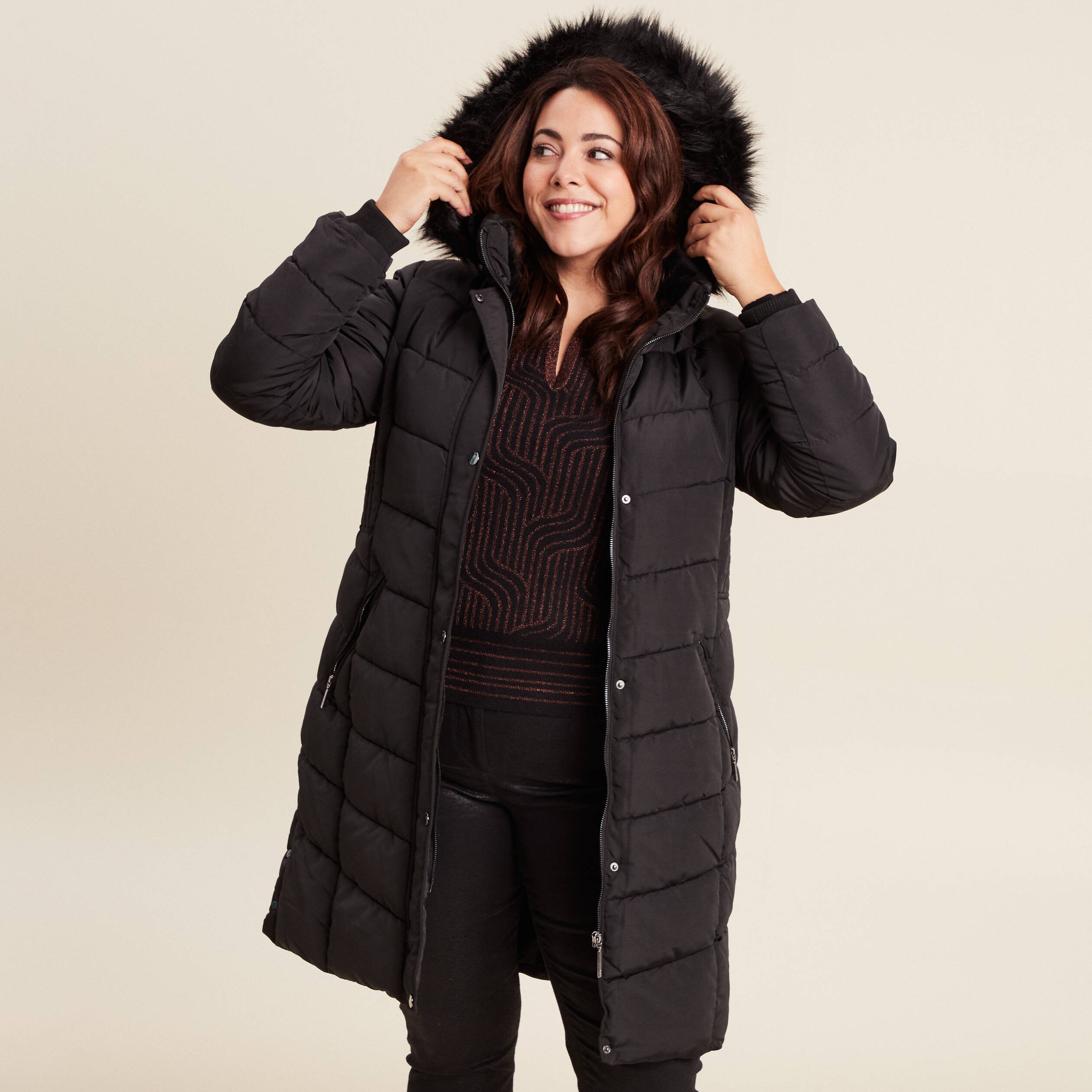 Doudoune déperlante longue à capuche noir femme