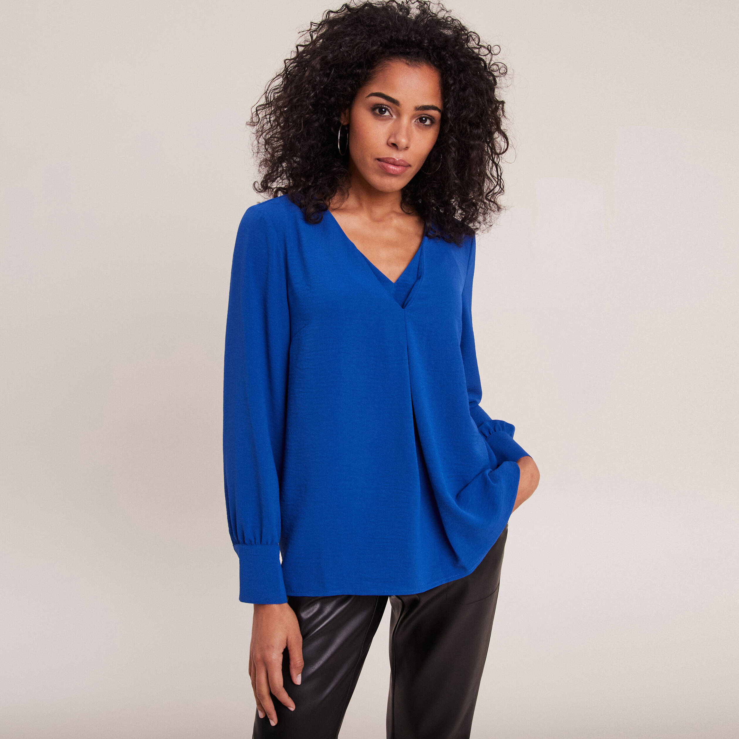 Blouse manches longues bleu electrique femme