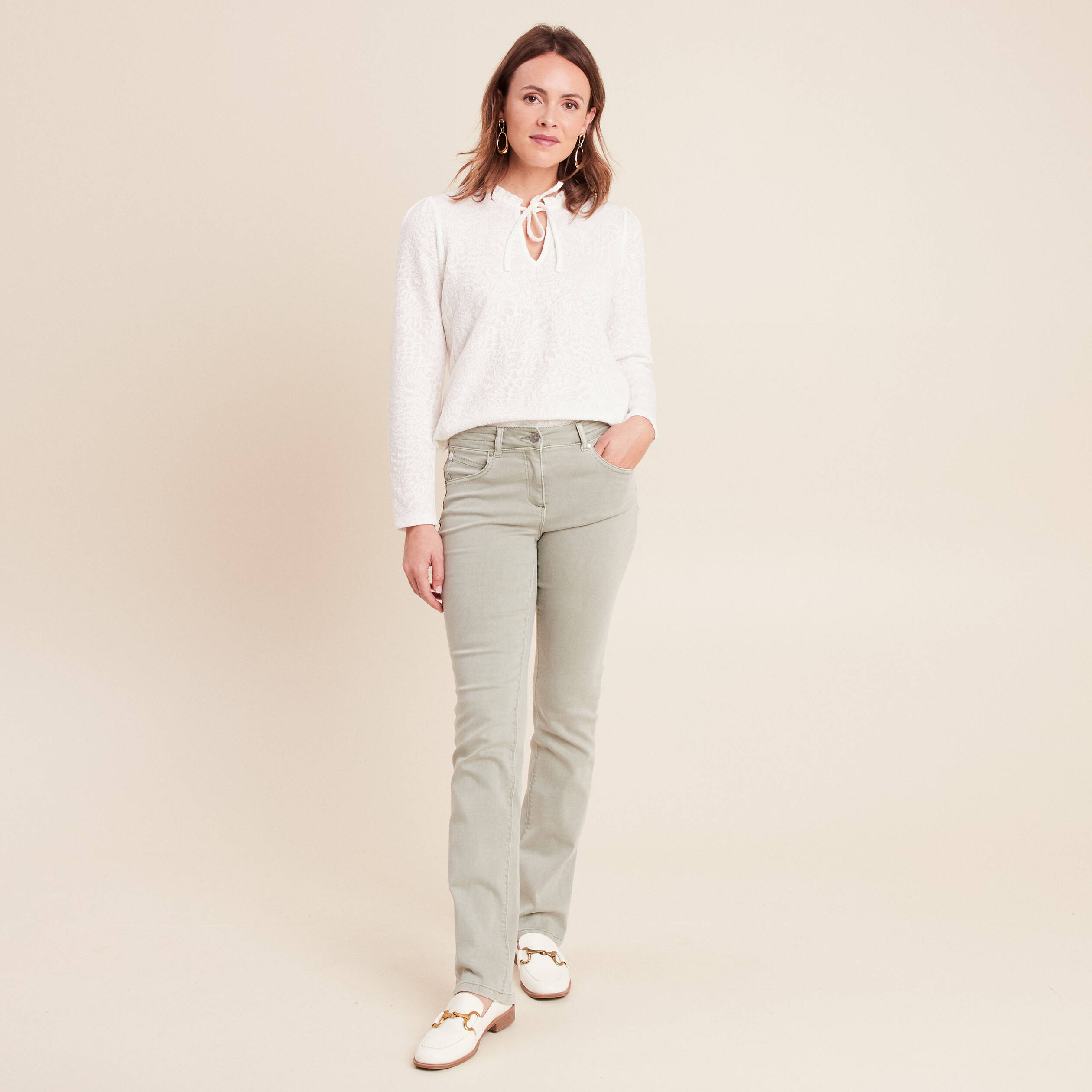 Jean coupe droite taille bascul&eacute;e vert clair femme