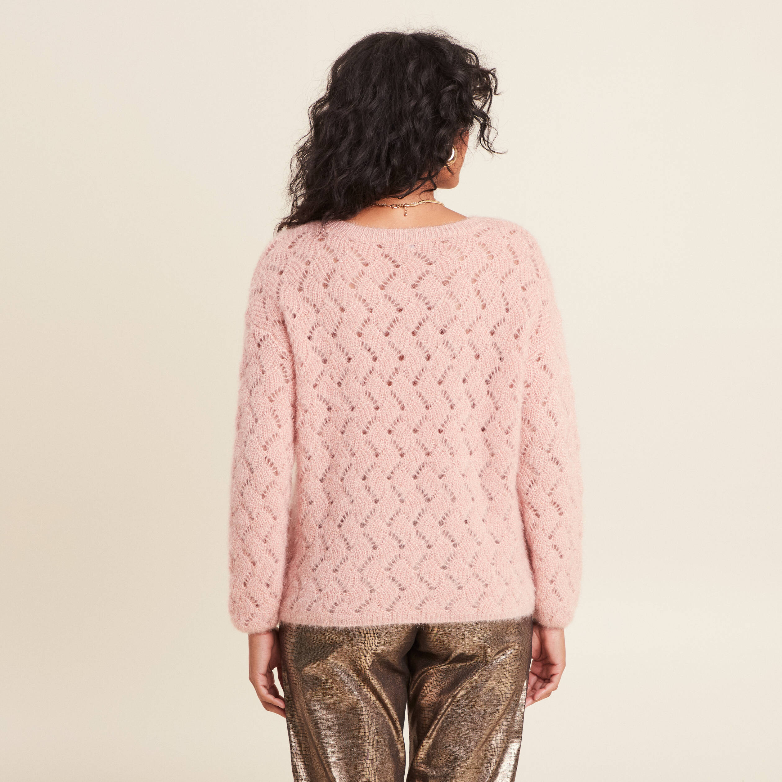 Pull manches longues ajour&eacute; vieux rose femme
