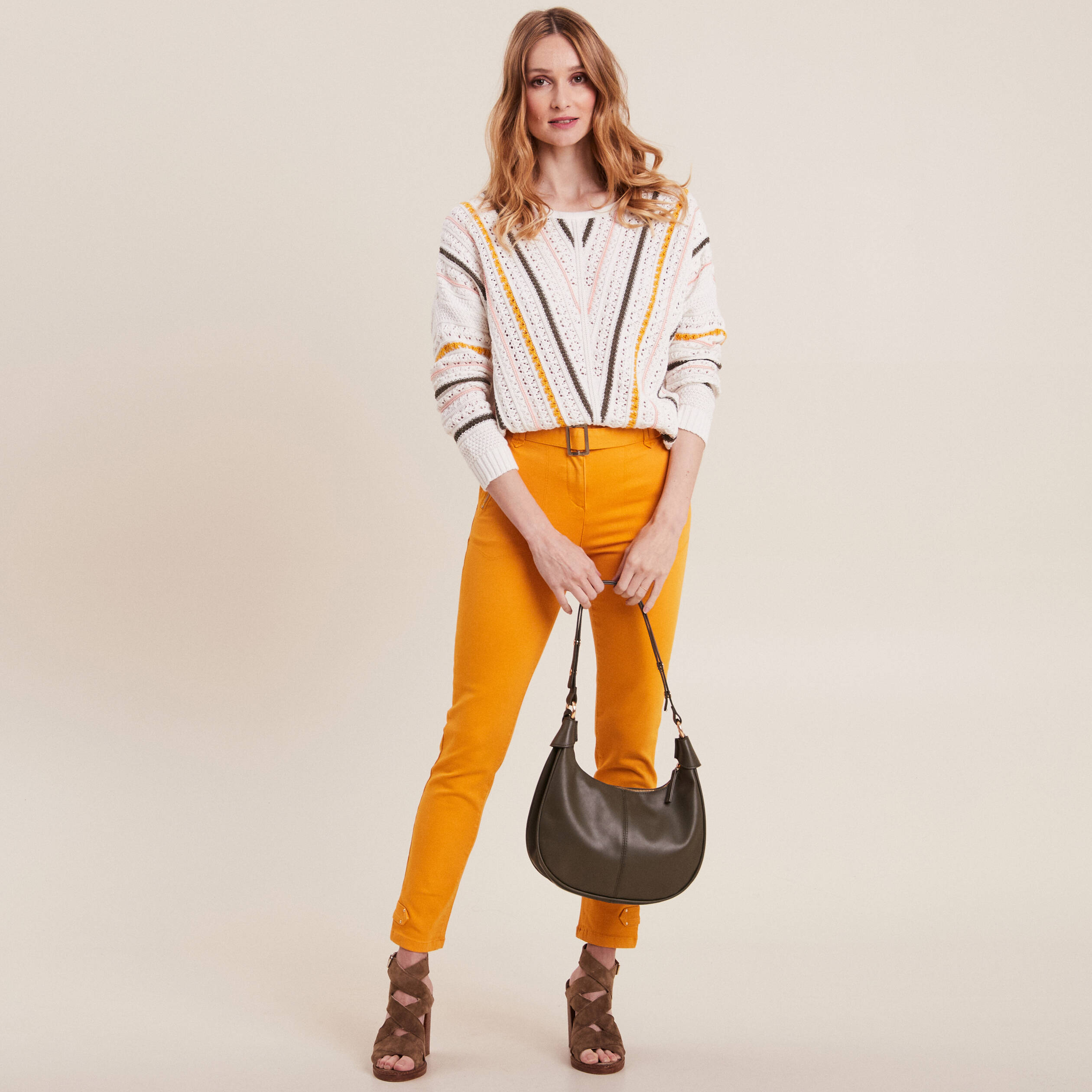 Pull manches longues ajouré beige femme