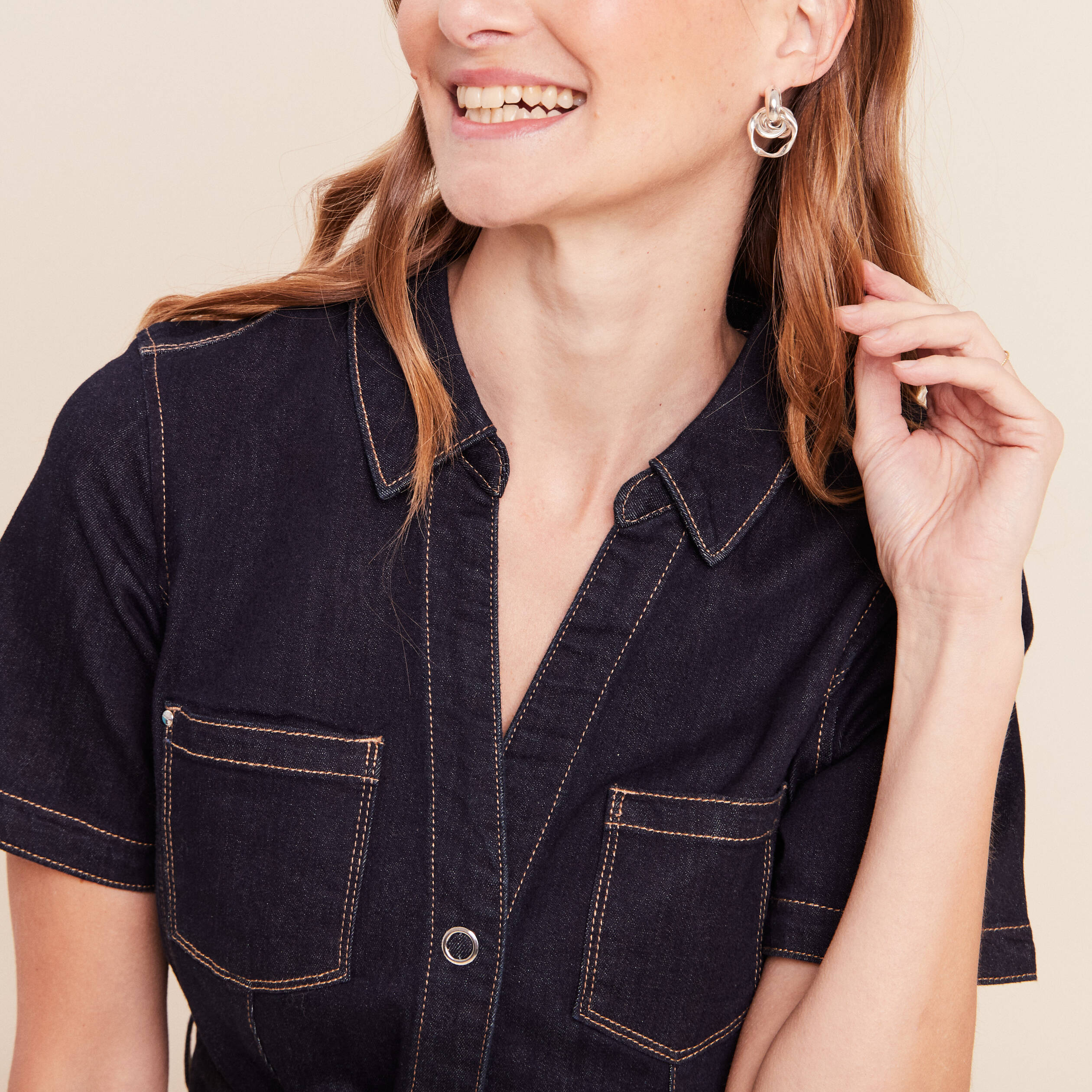 Robe jean &eacute;vas&eacute;e col chemise denim brut femme