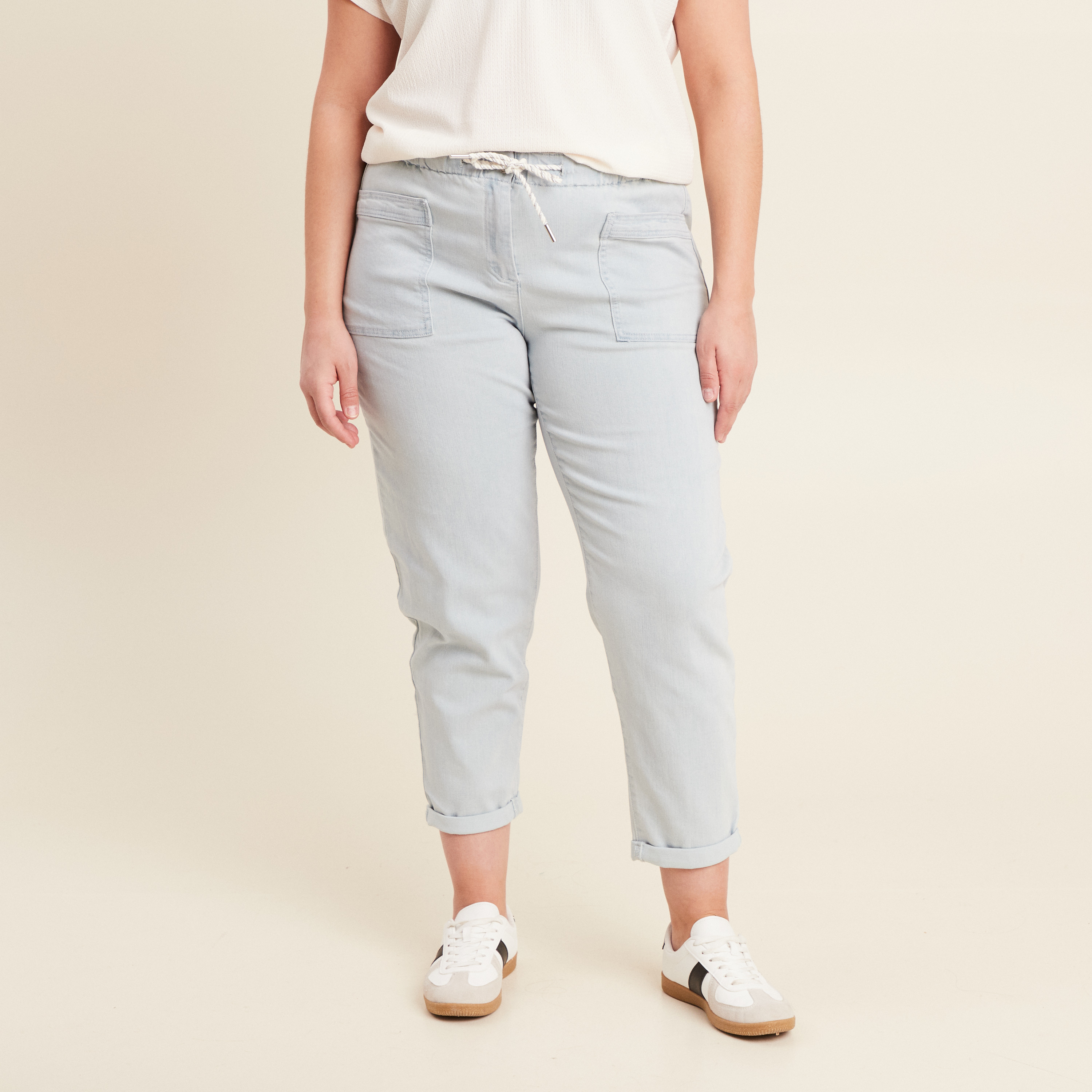 Jean coupe mom 7/8&egrave;me denim bleach femme