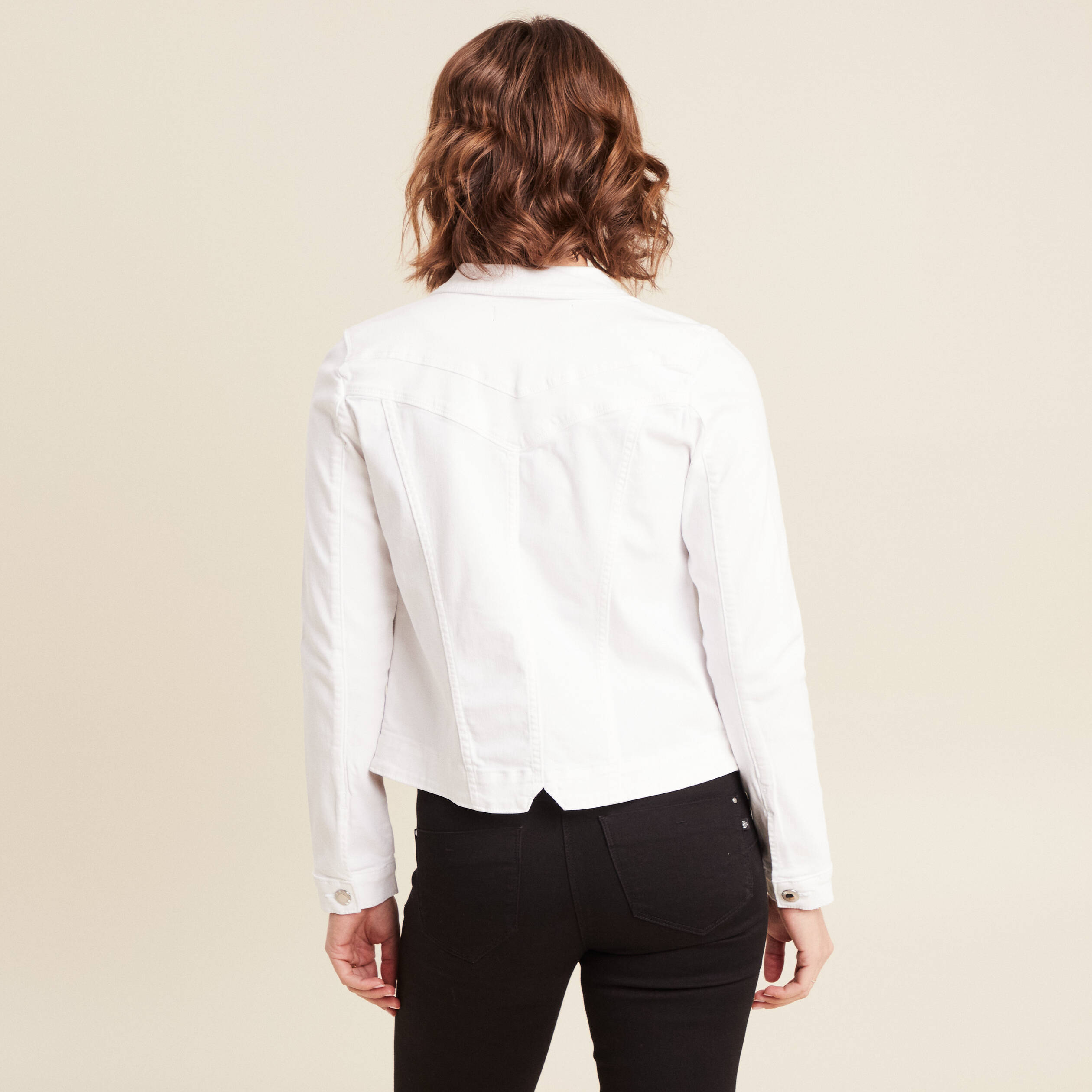 Blouson ajusté boutonné ecru femme