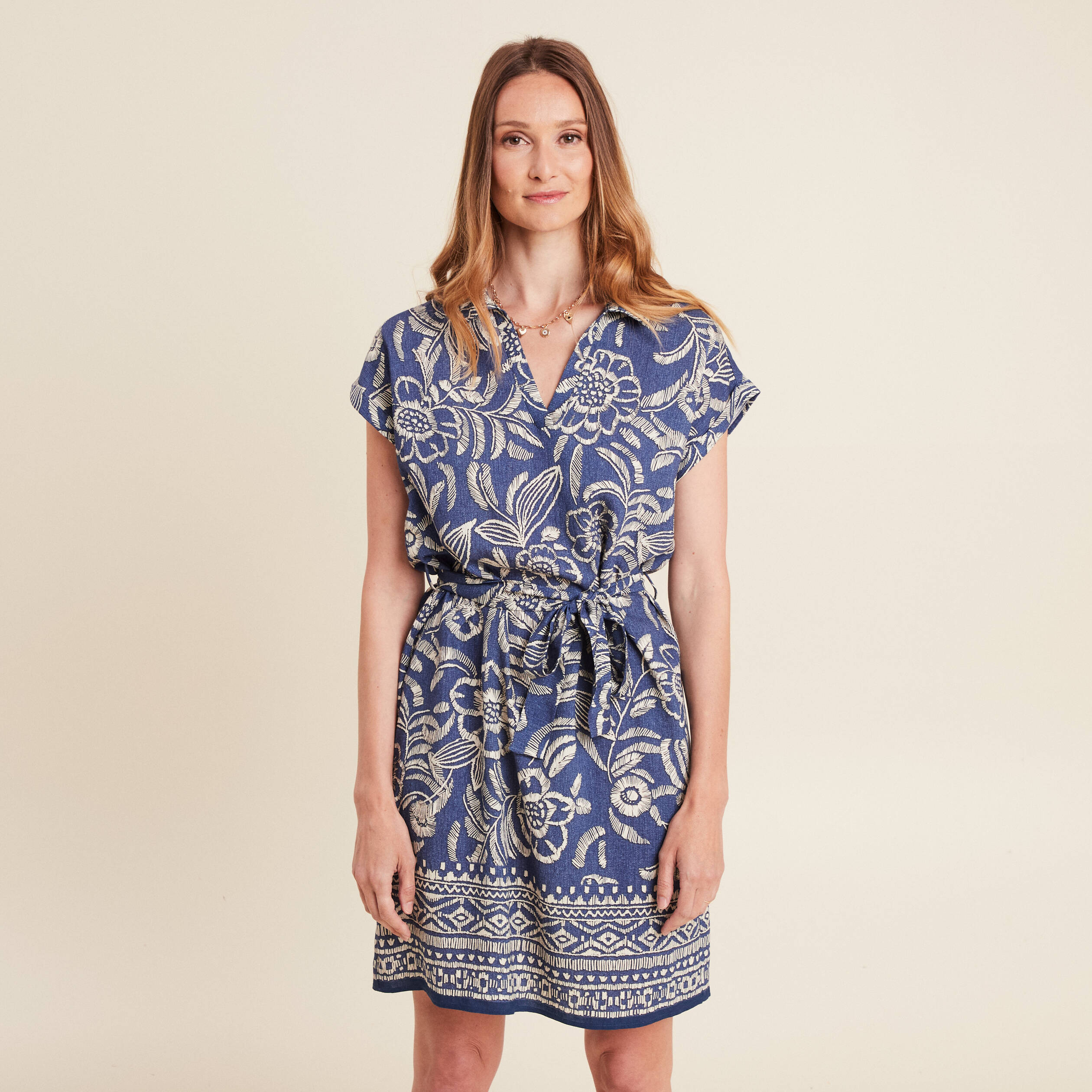 robe droite courte manches courtes bleu femme Robe droite courte manches courtes bleu femme