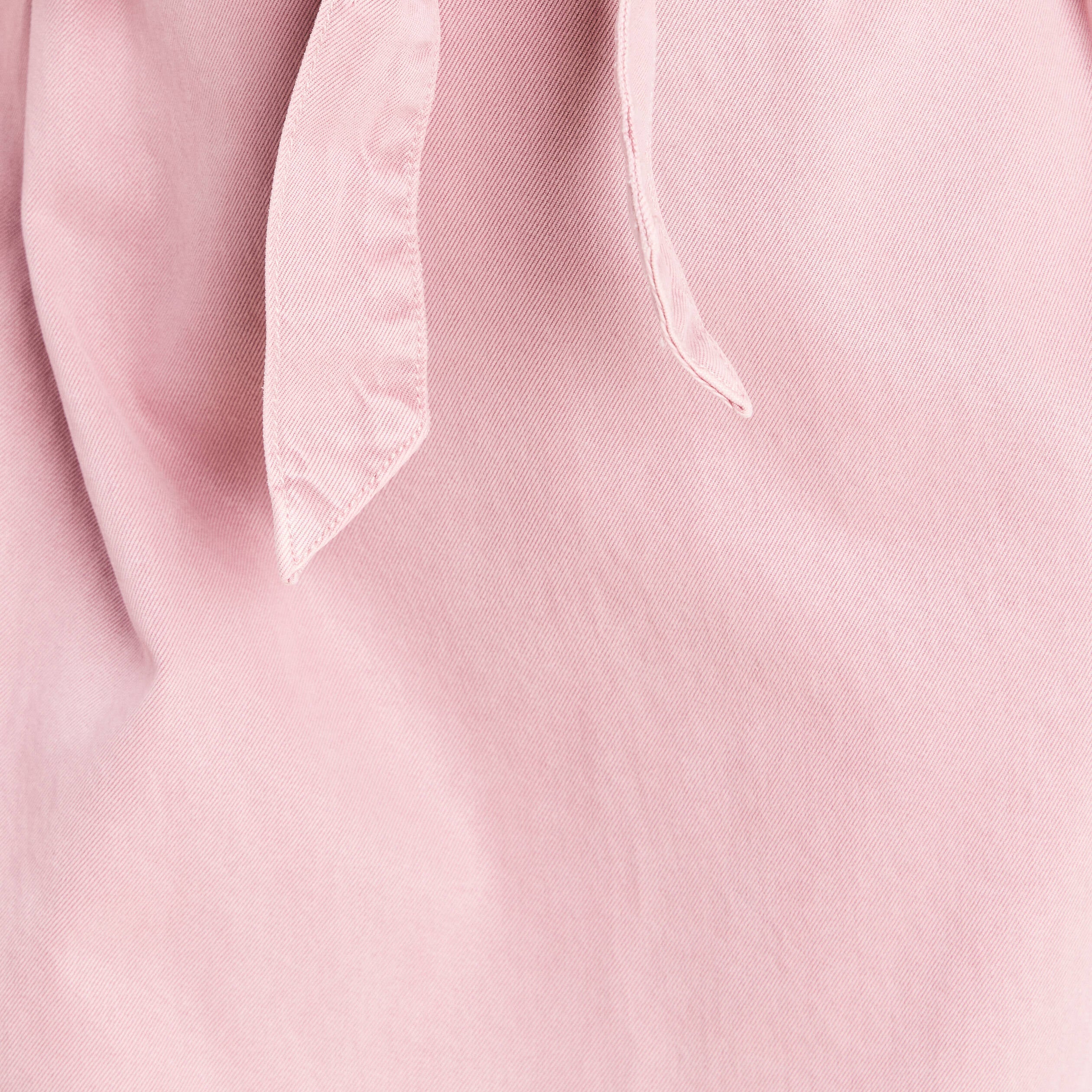 Robe courte ceintur&eacute;e col tunisien rose femme