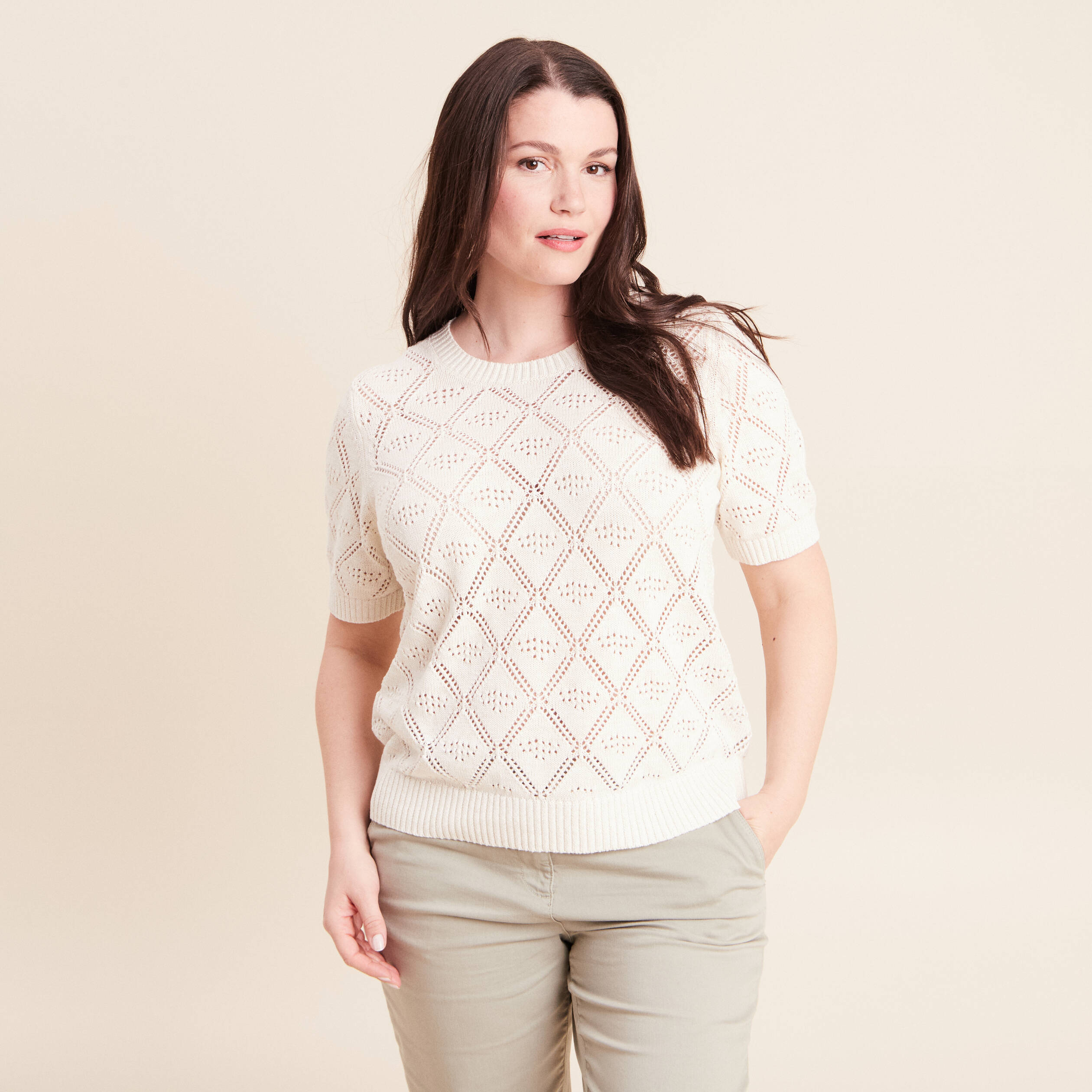 Pull droit court manches courtes ecru femme