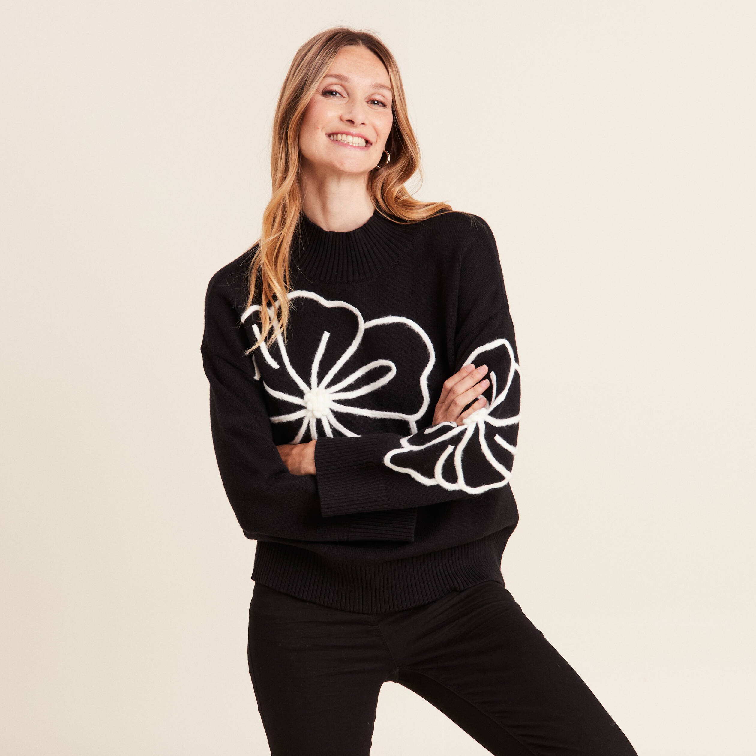 Pull manches longues noir femme