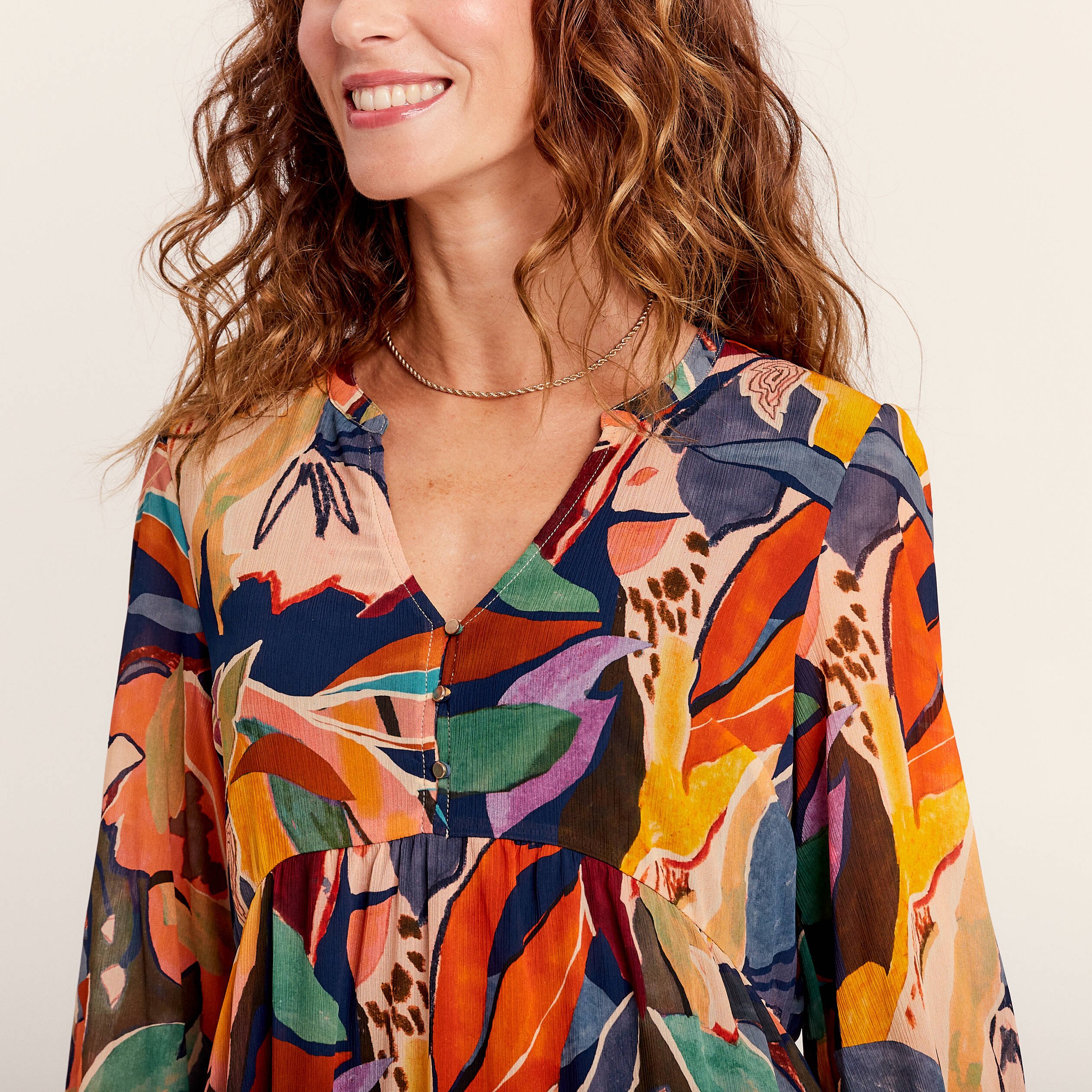 Robe évasée col tunisien beige femme