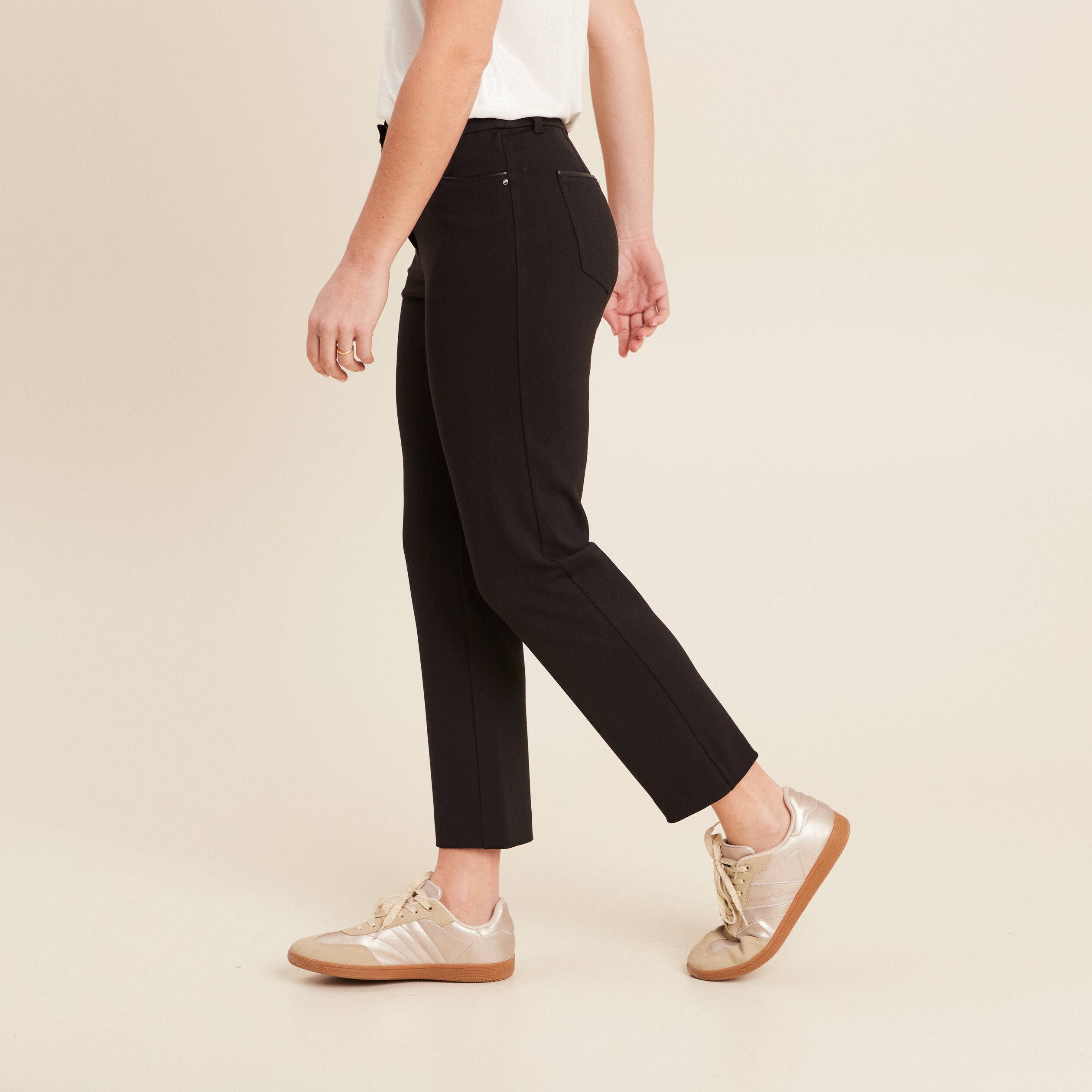 Pantalon droit noir femme