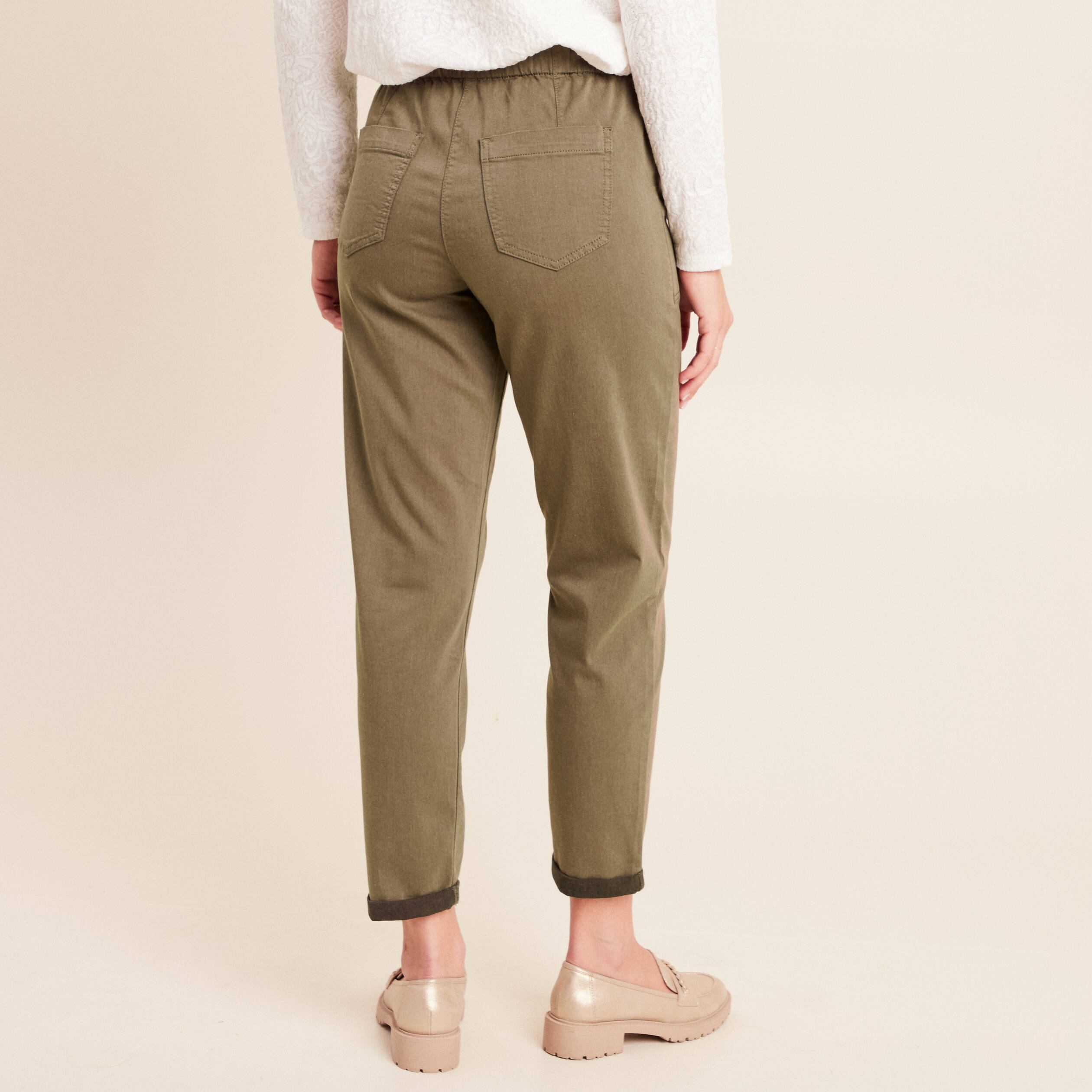 Pantalon coupe mom 7/8&egrave;me vert kaki femme