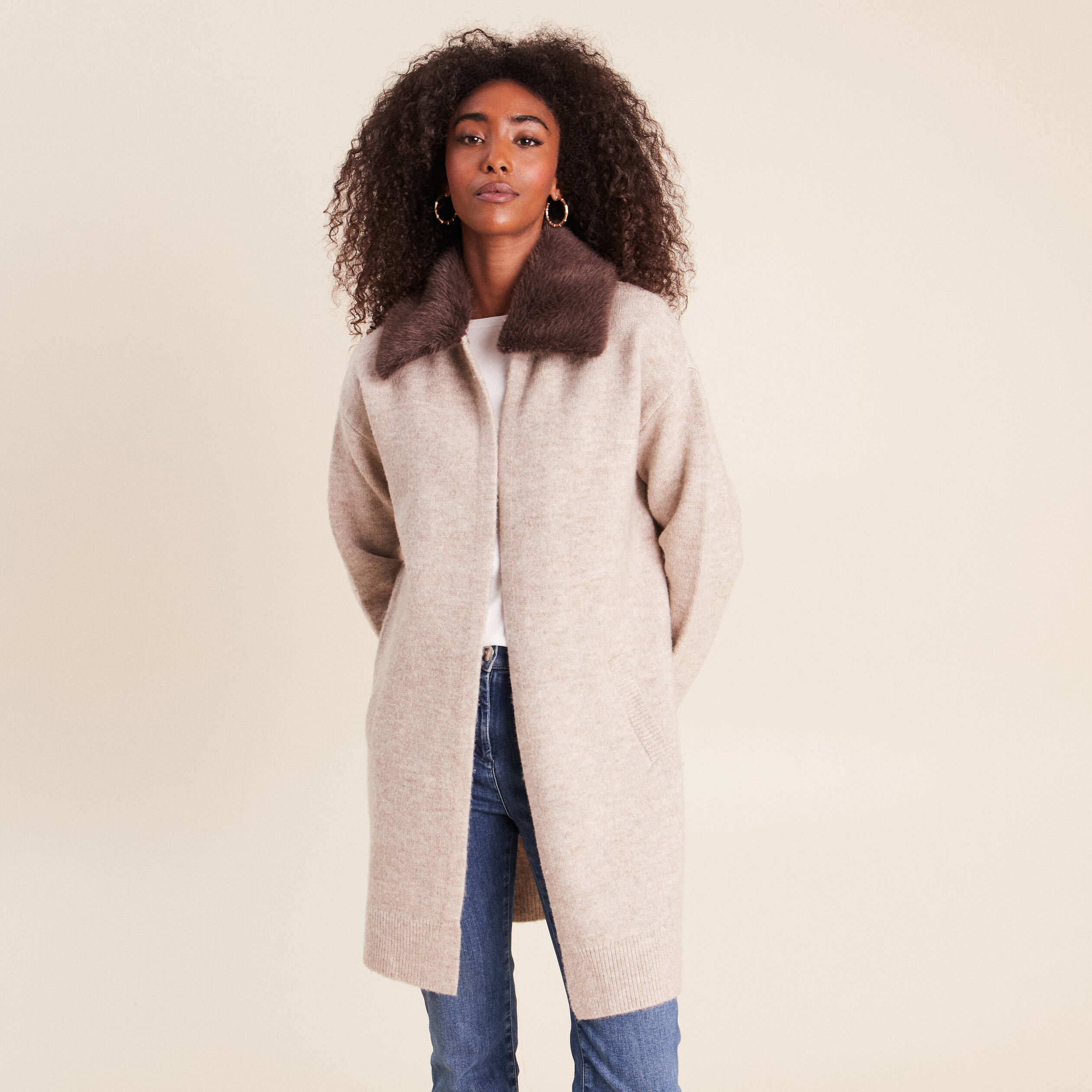 Gilet droit long col chemise beige femme