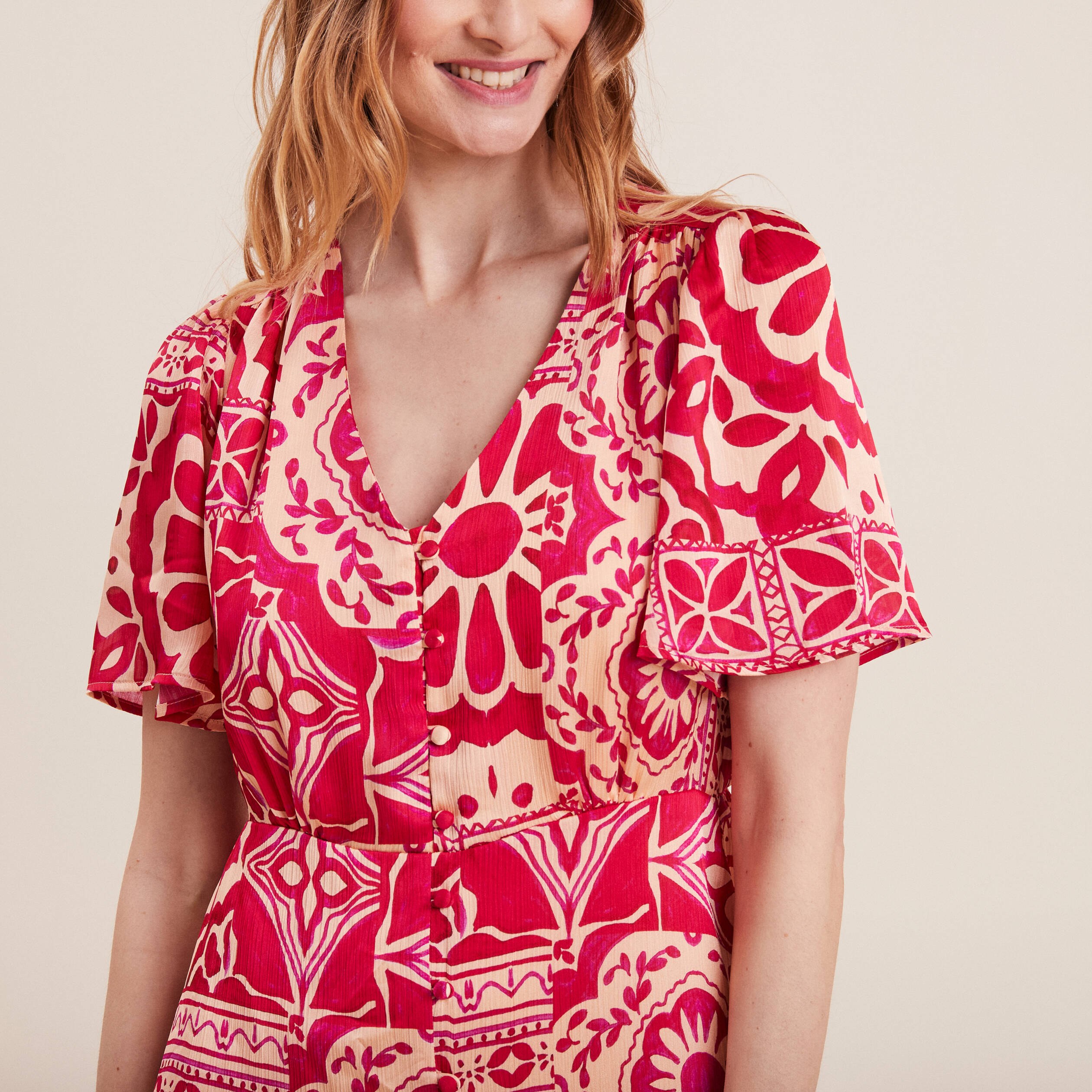 Robe longue évasée satin rose fushia femme