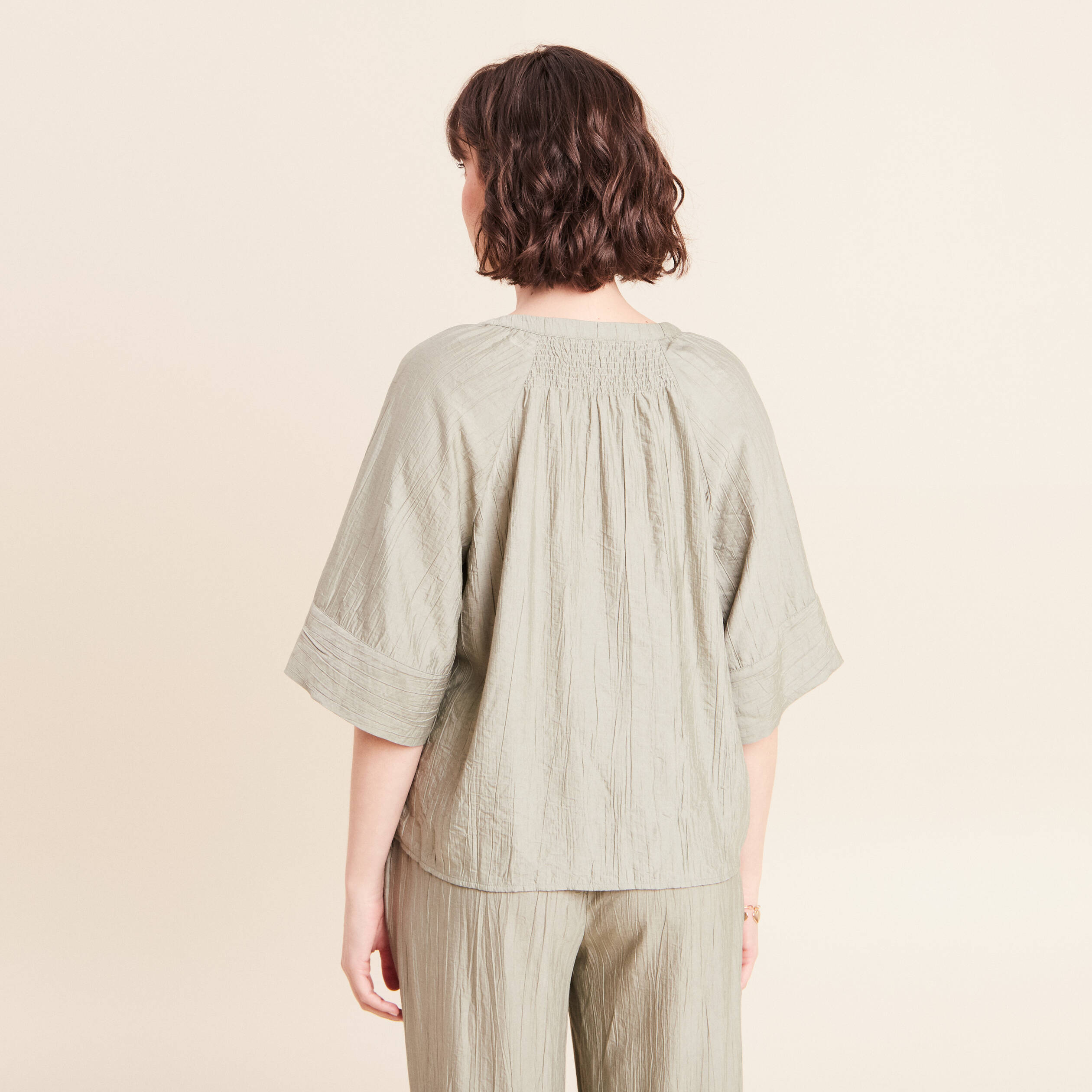 Blouse ample col v manches 3/4 vert clair femme