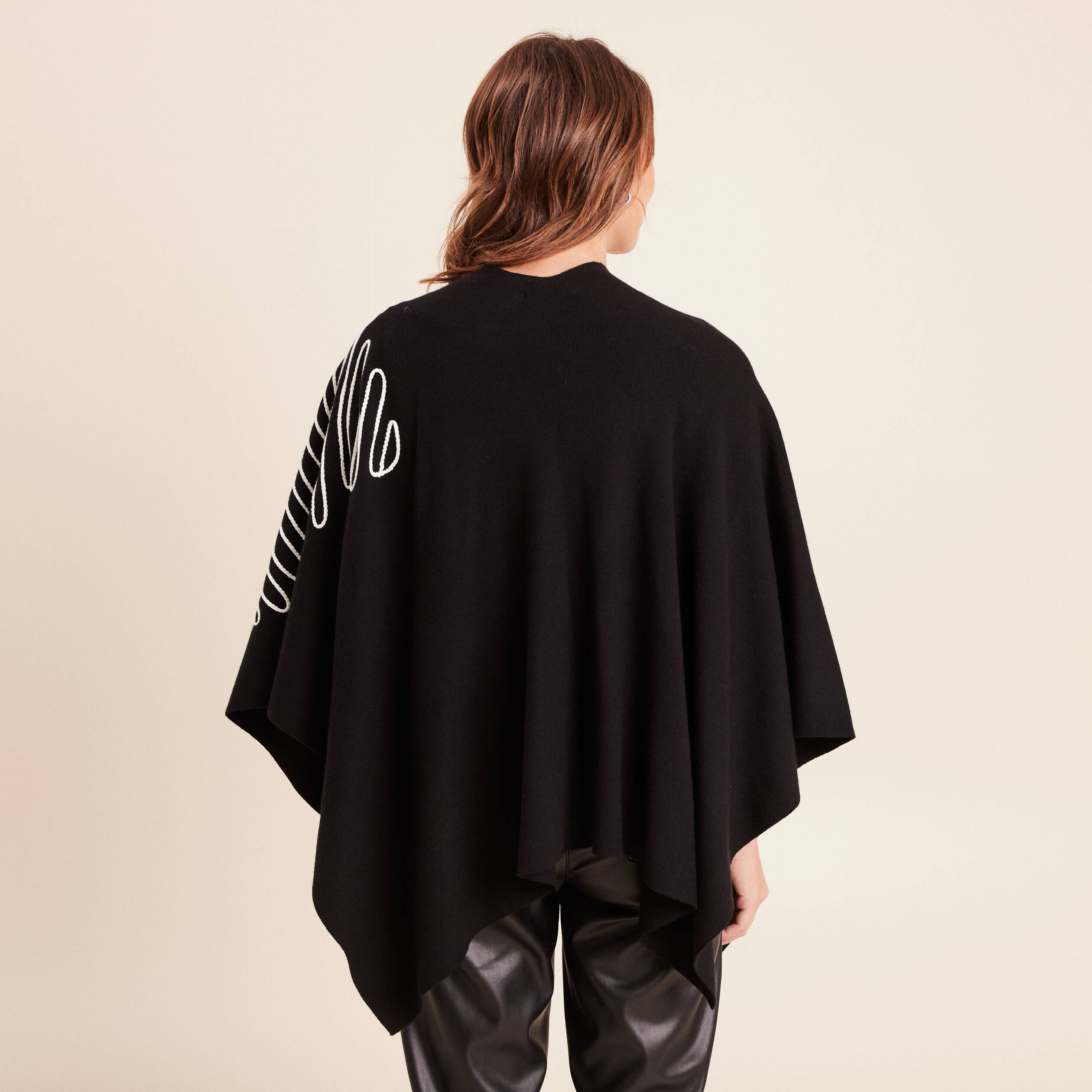 Poncho noir femme