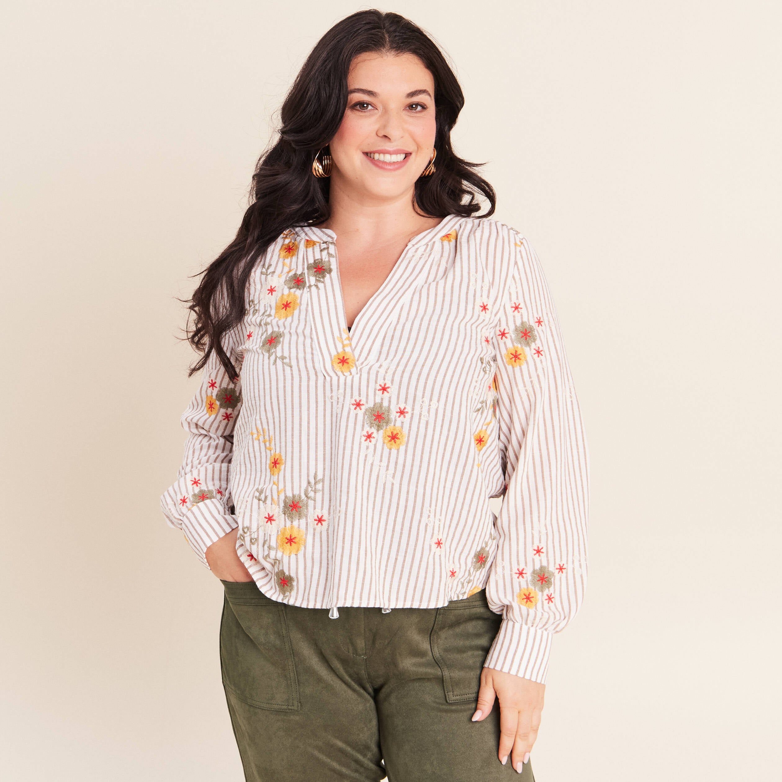 Blouse col v manches longues vert femme