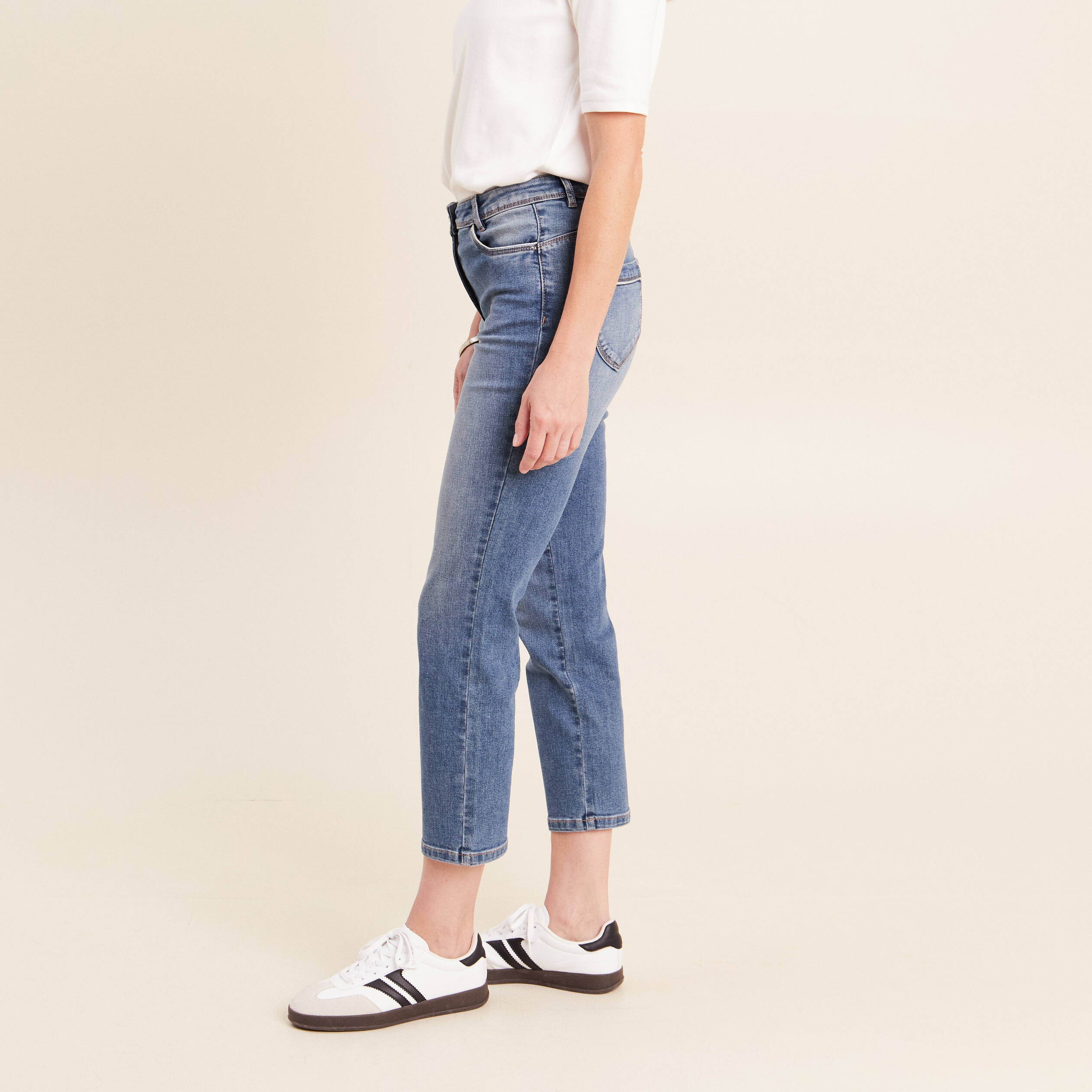 Jean coupe droite 7/8&egrave;me denim stone femme