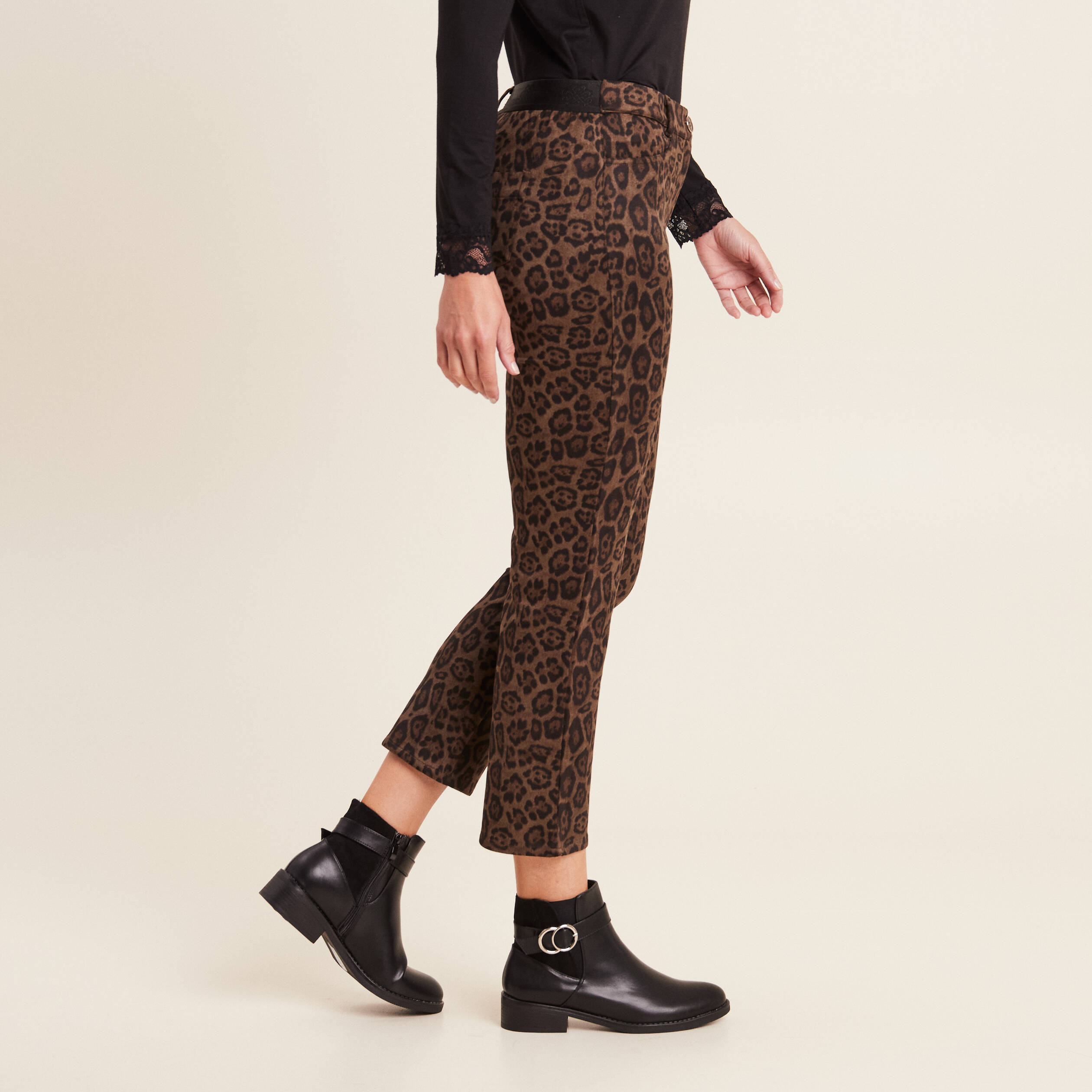 Pantalon droit suédine taupe femme