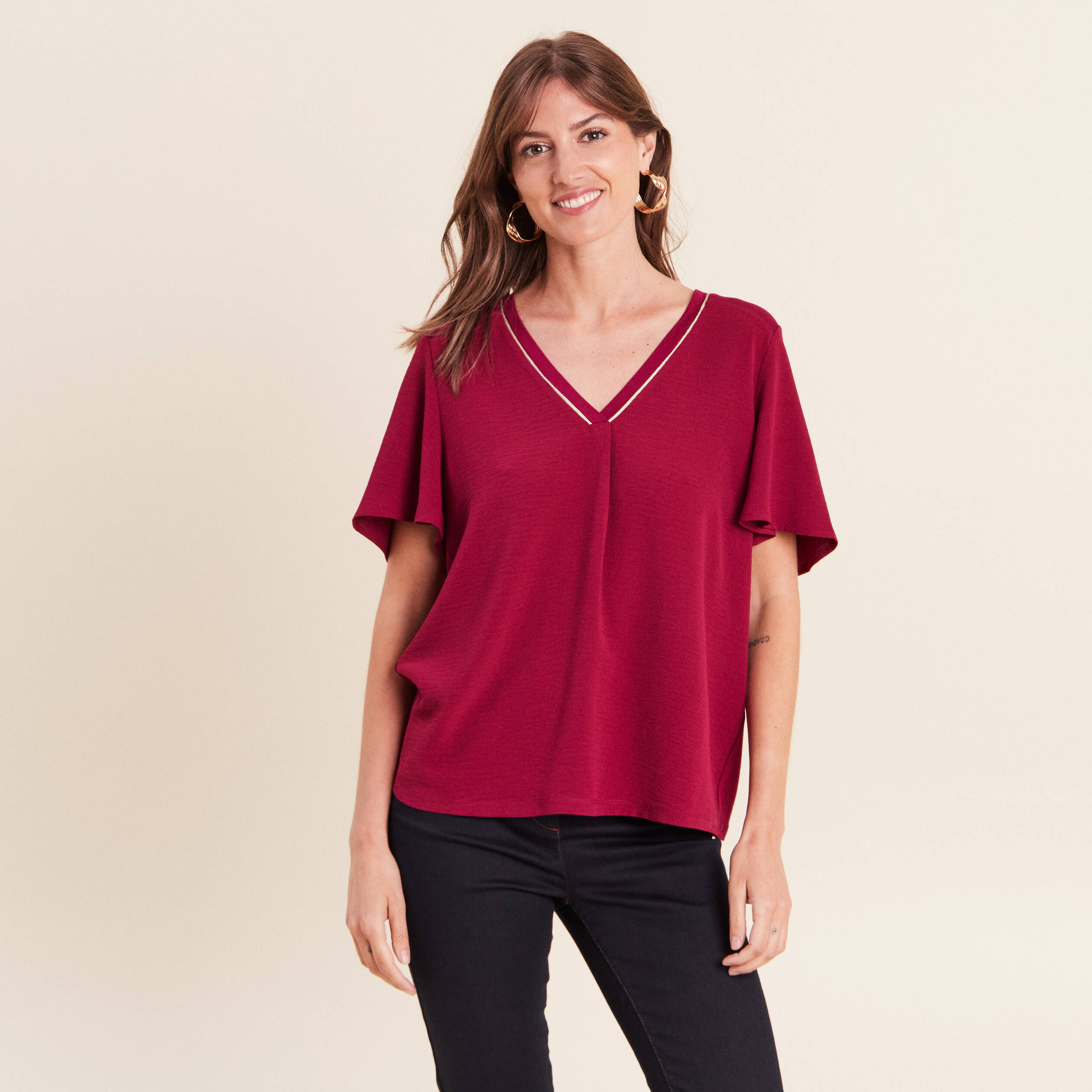 T-shirt bi-mati&egrave;re manches courtes rouge fonc&eacute; femme