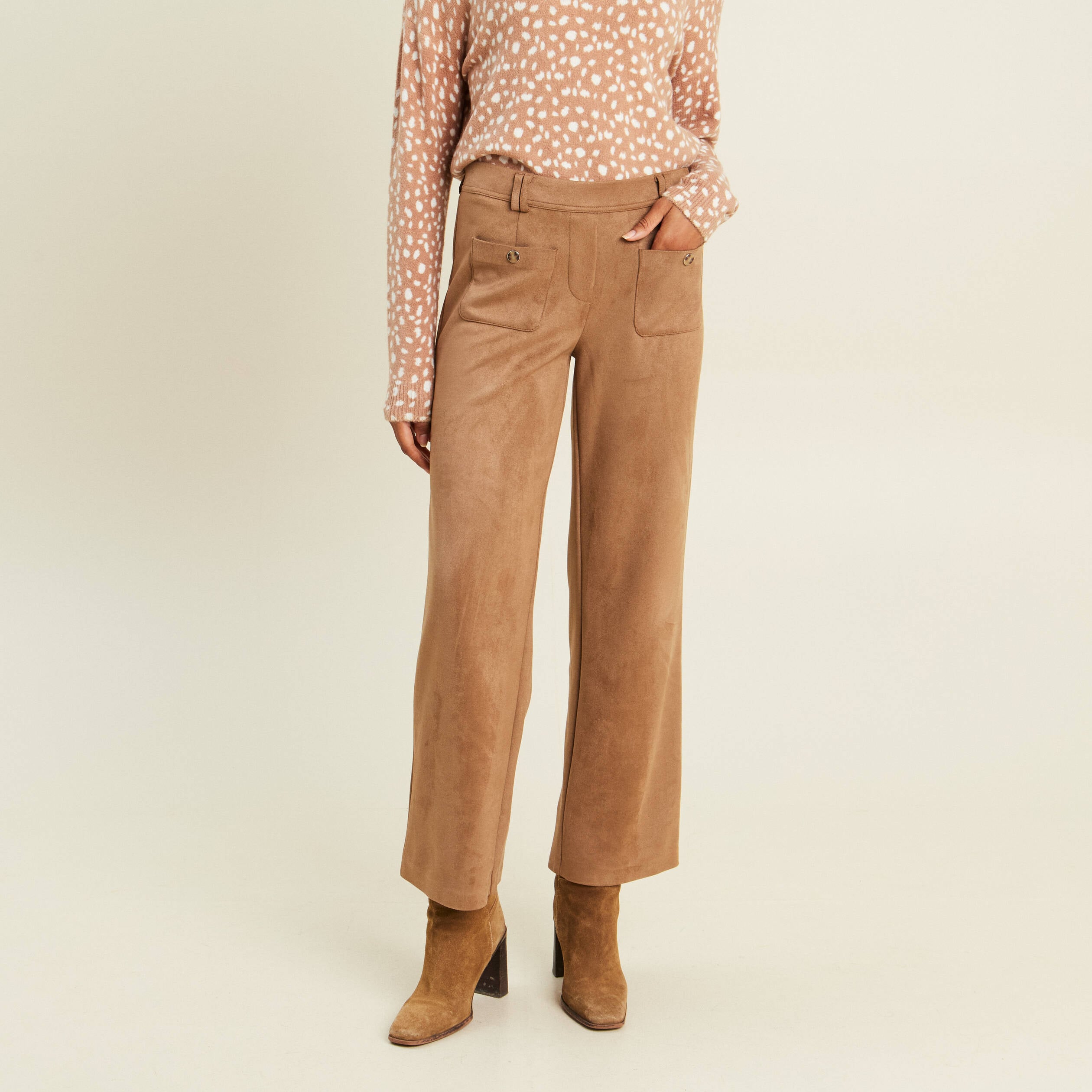 Pantalon aspect daim marron femme