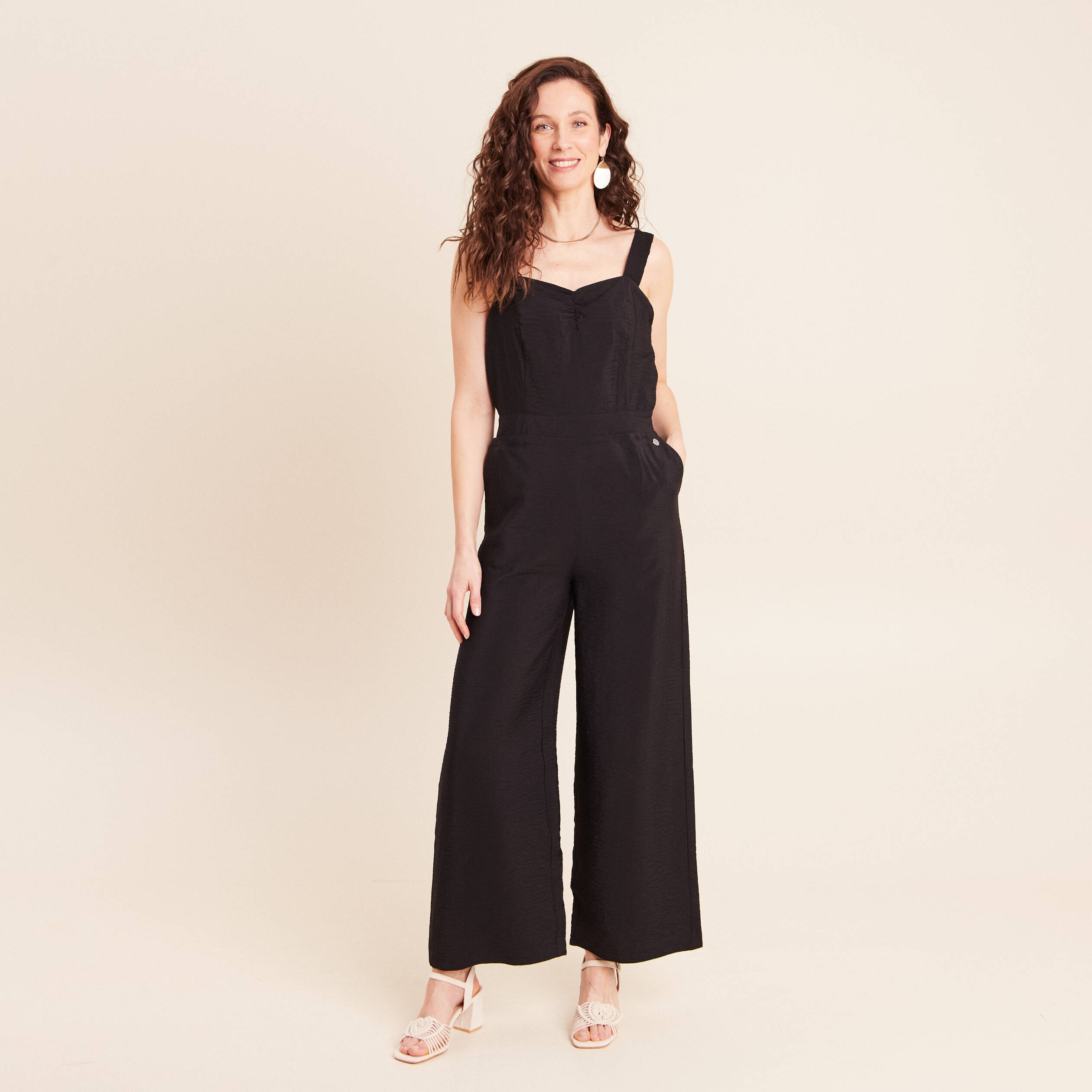 Combinaison r&eacute;versible col c&oelig;ur noir femme