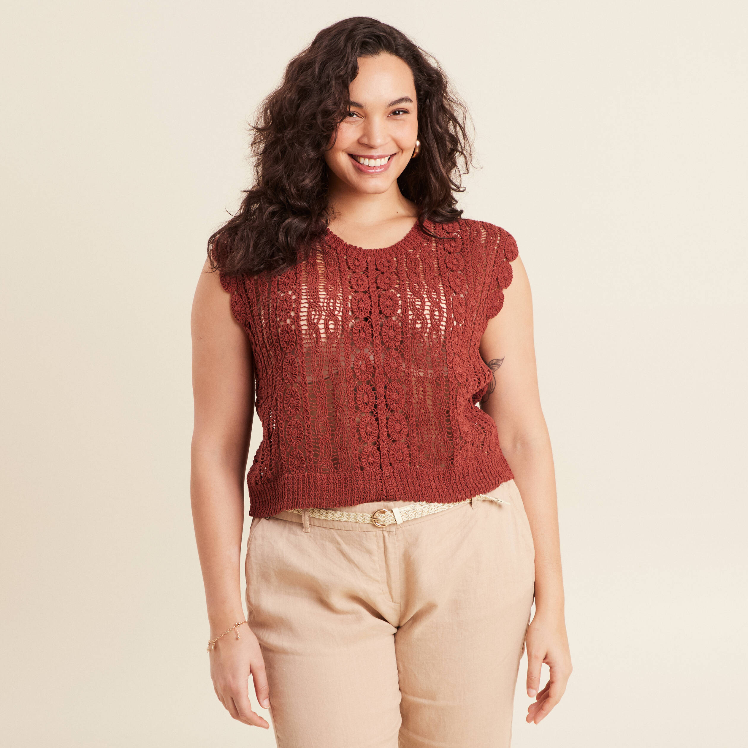 Débardeur macramé marron foncé femme