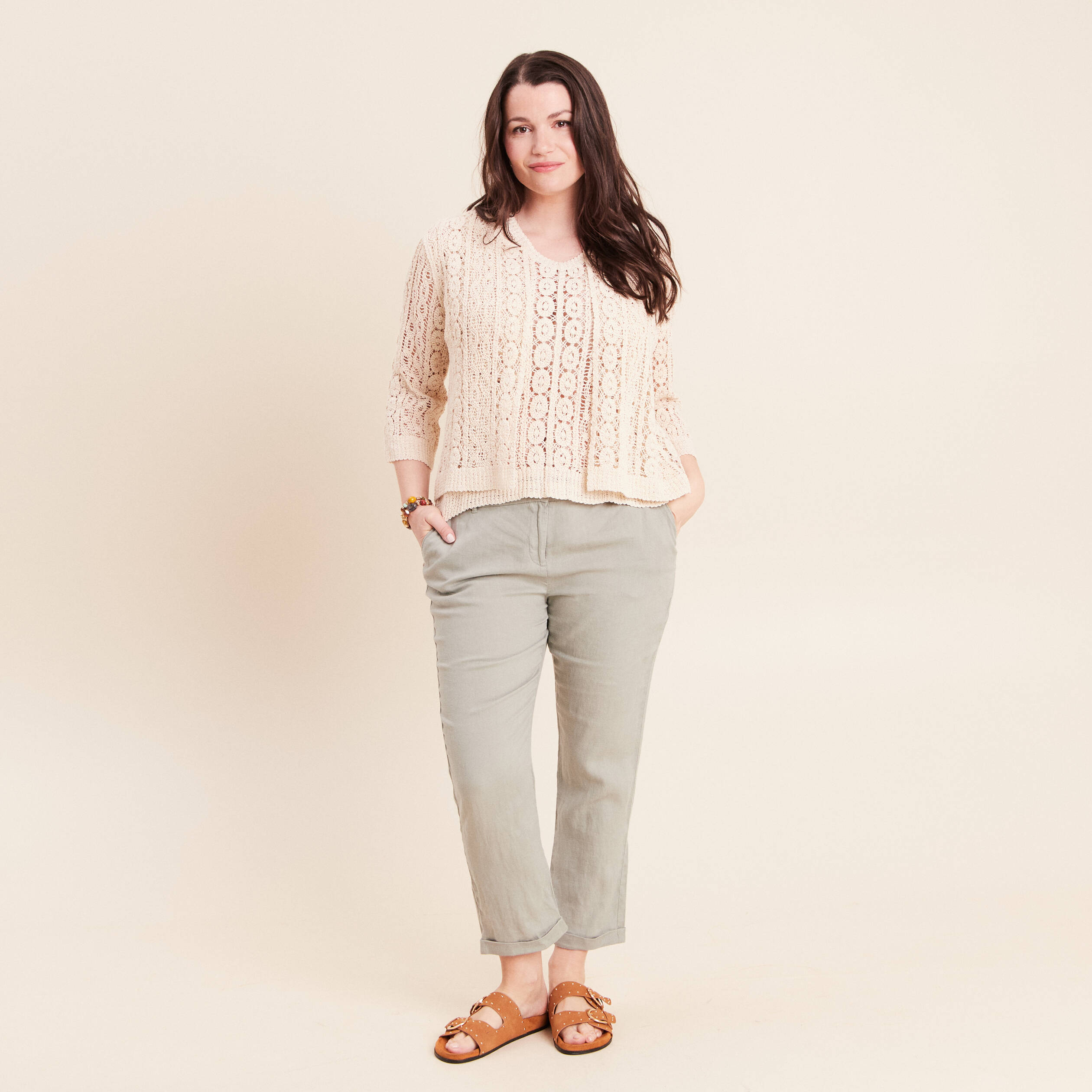 Pantalon coupe chino en lin ceintur&eacute; vert clair femme