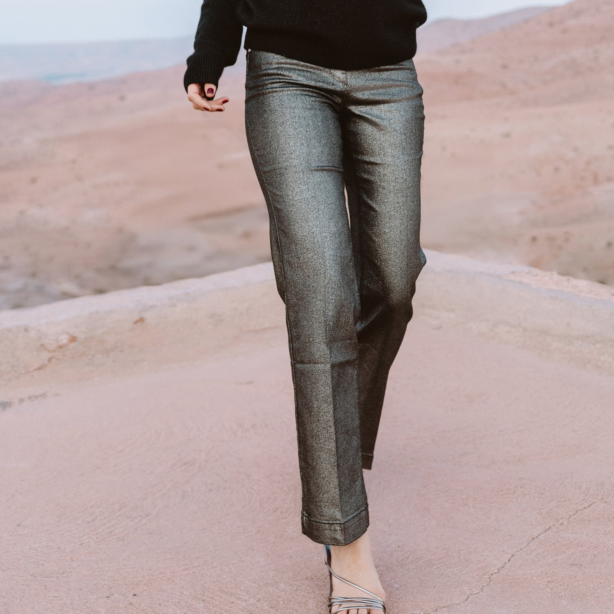 Pantalon enduit coupe large couleur argent femme