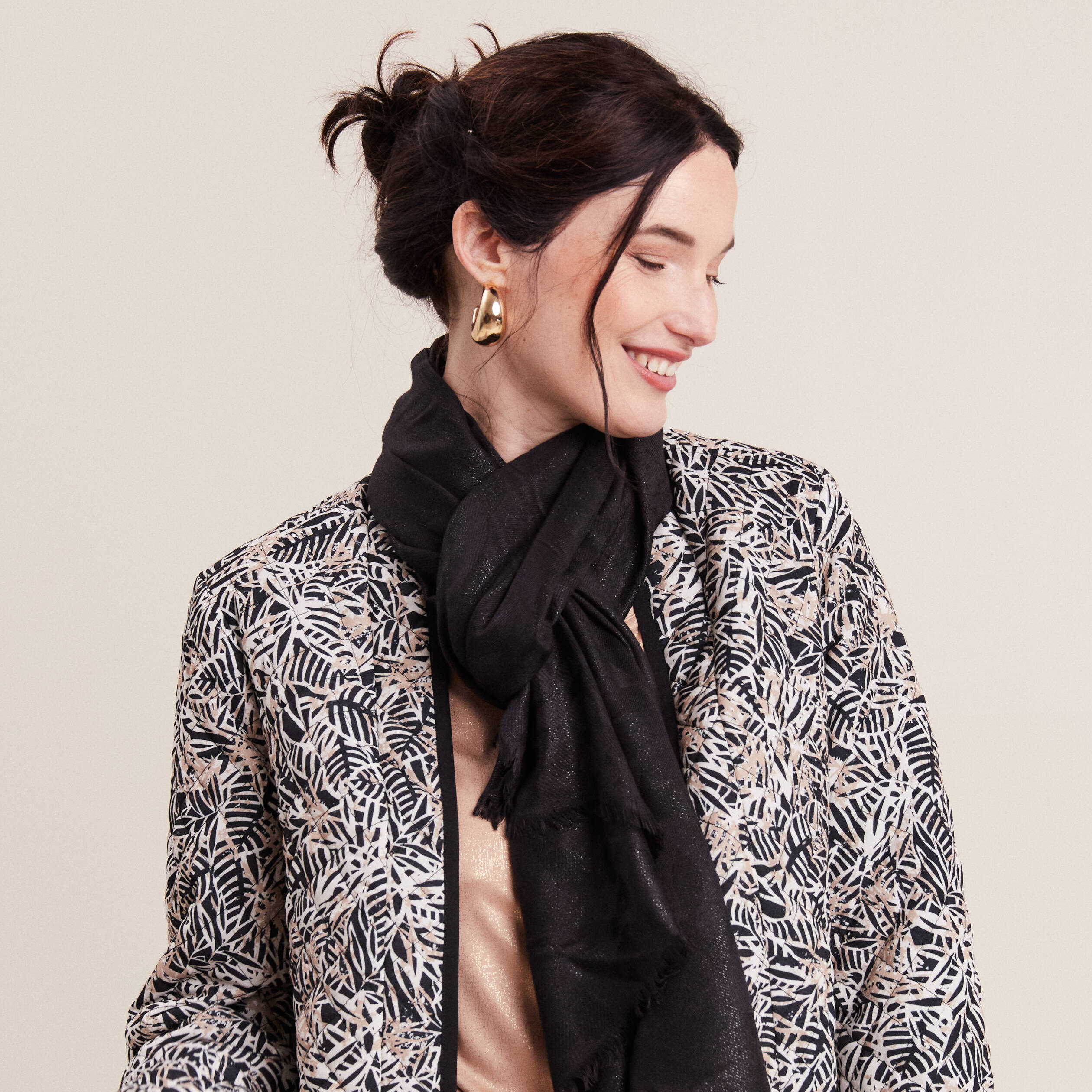 Foulard noir femme