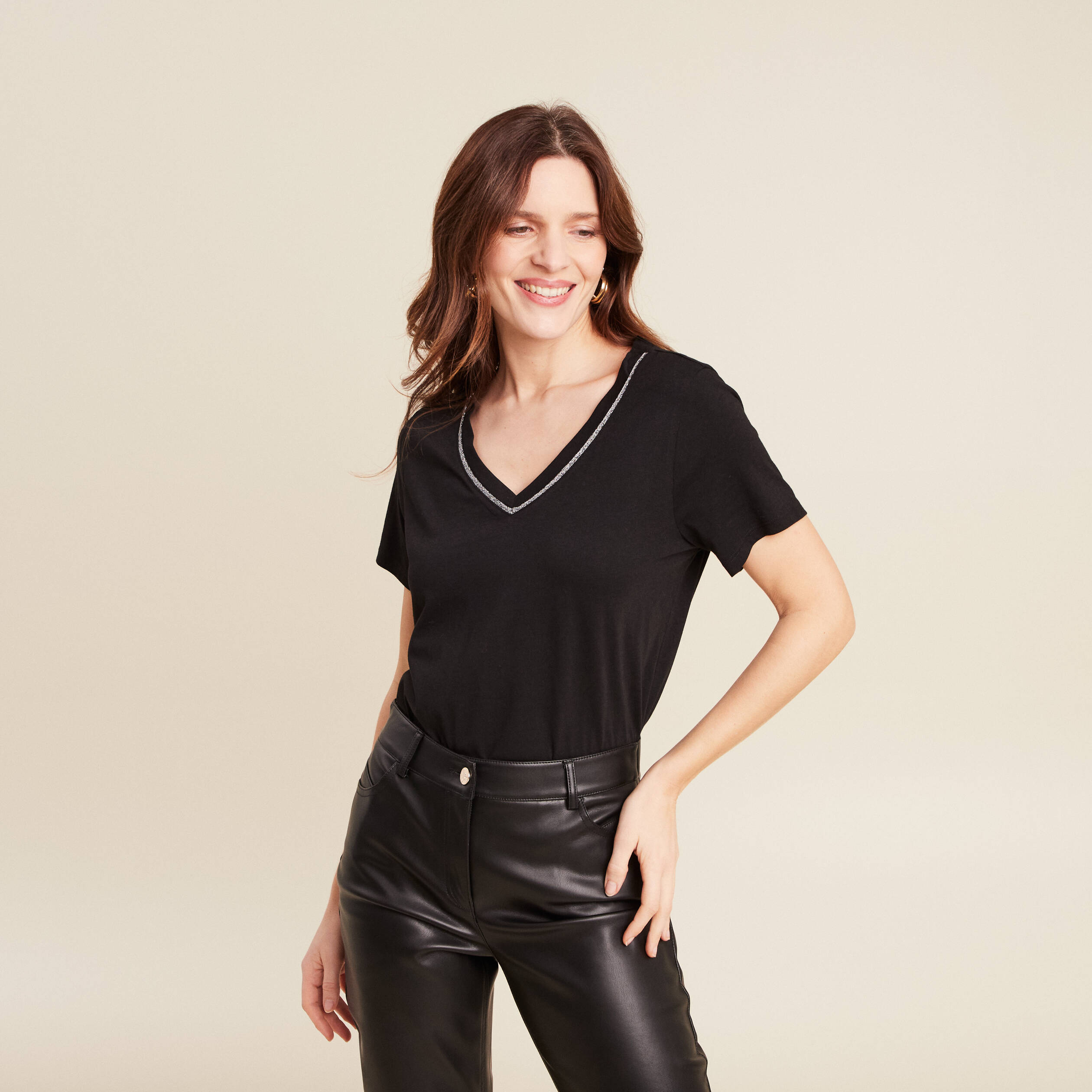t shirt manches courtes noir femme T-shirt manches courtes noir femme