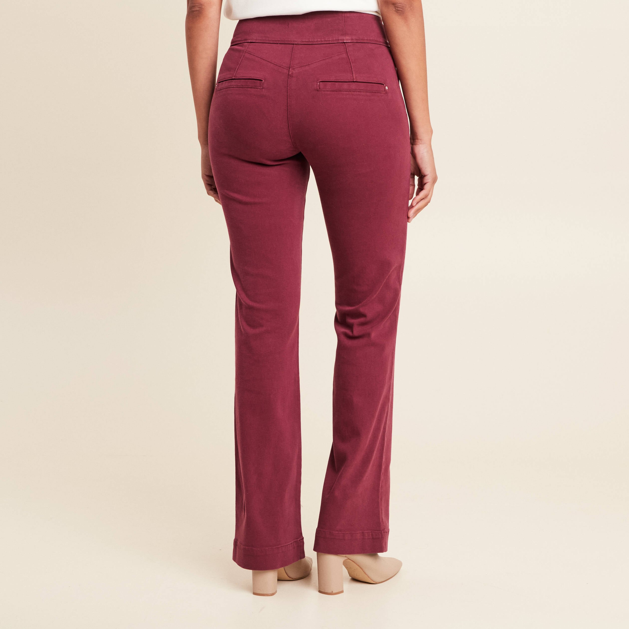 Pantalon coupe bootcut &agrave; pont bordeaux femme