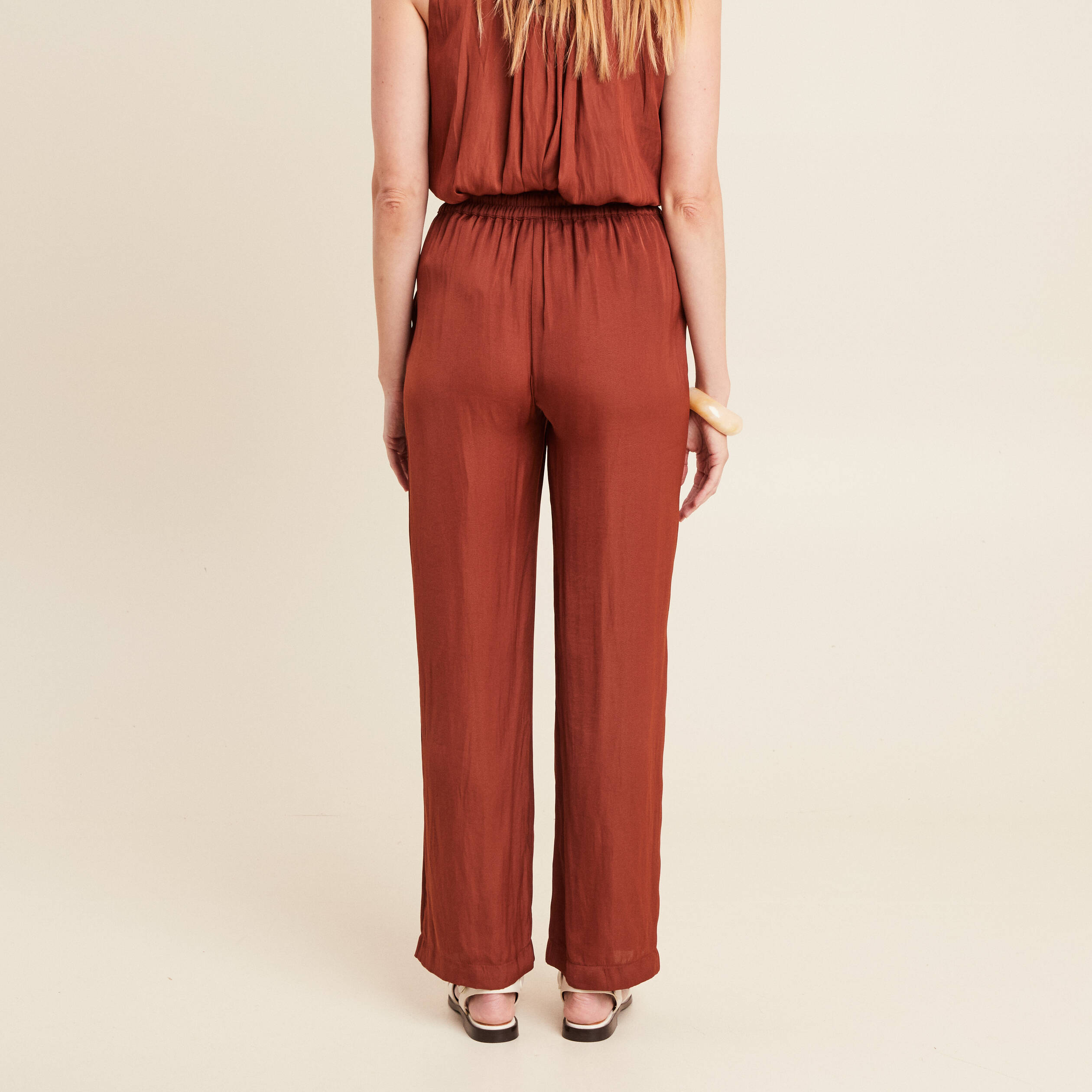 Pantalon coupe large taille haute marron fonc&eacute; femme
