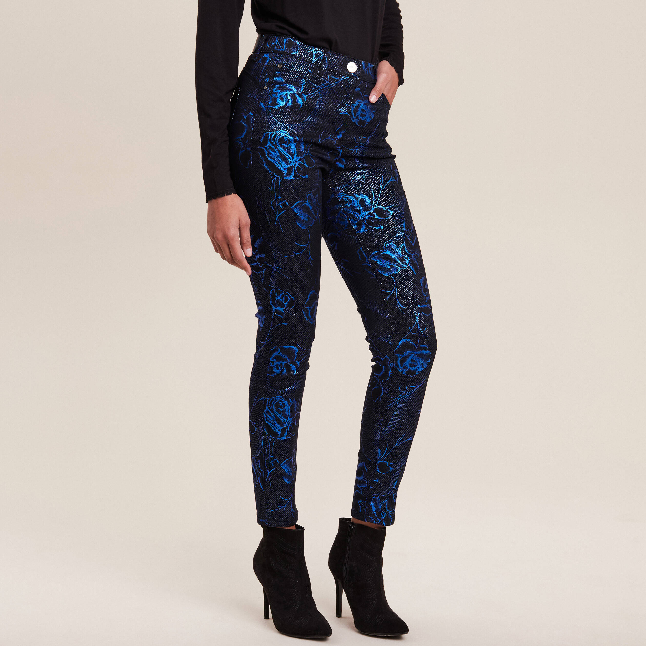 Pantalon ajusté enduit 7/8ème bleu electrique femme