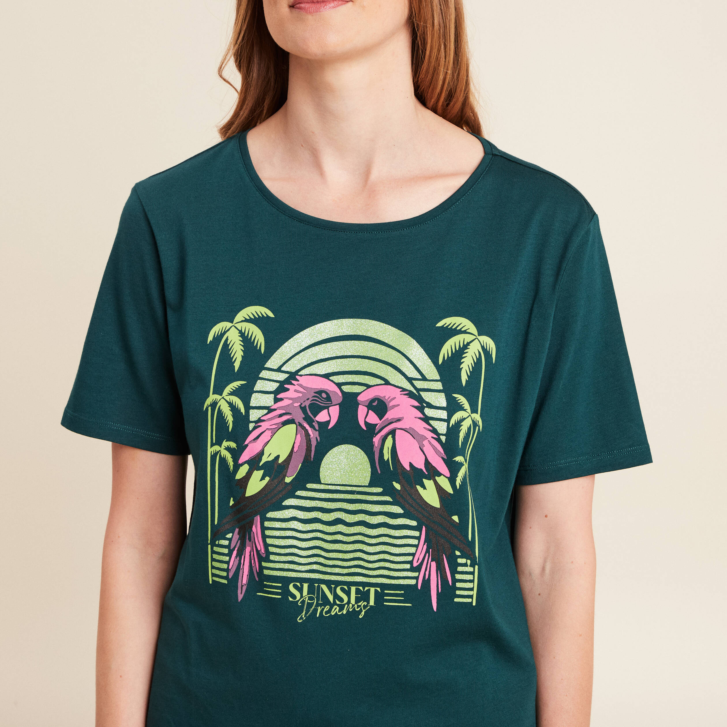 T-shirt droit col rond manches courtes vert foncé femme