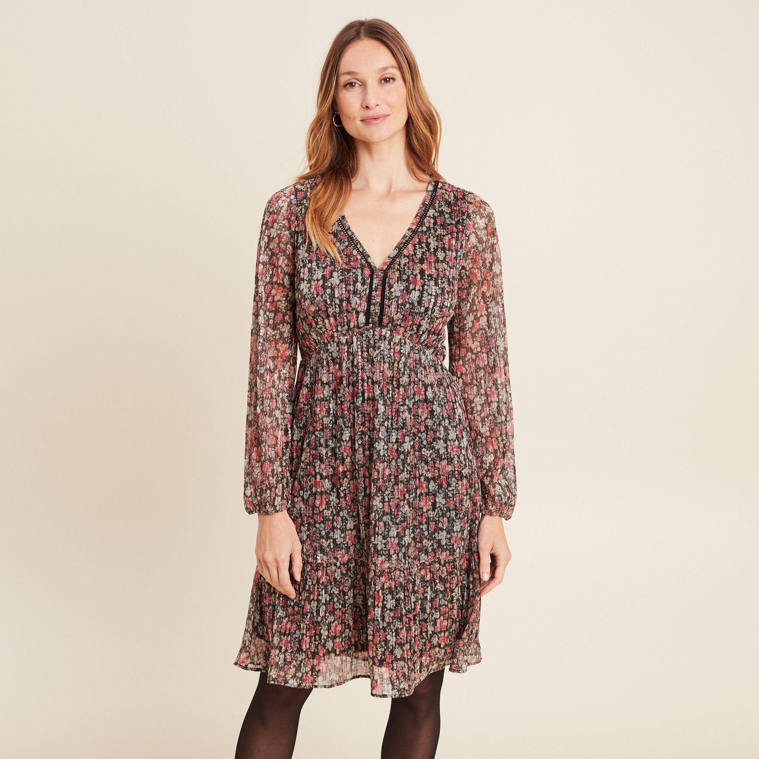 Robe fleurie à sequins évasée rose framboise femme
